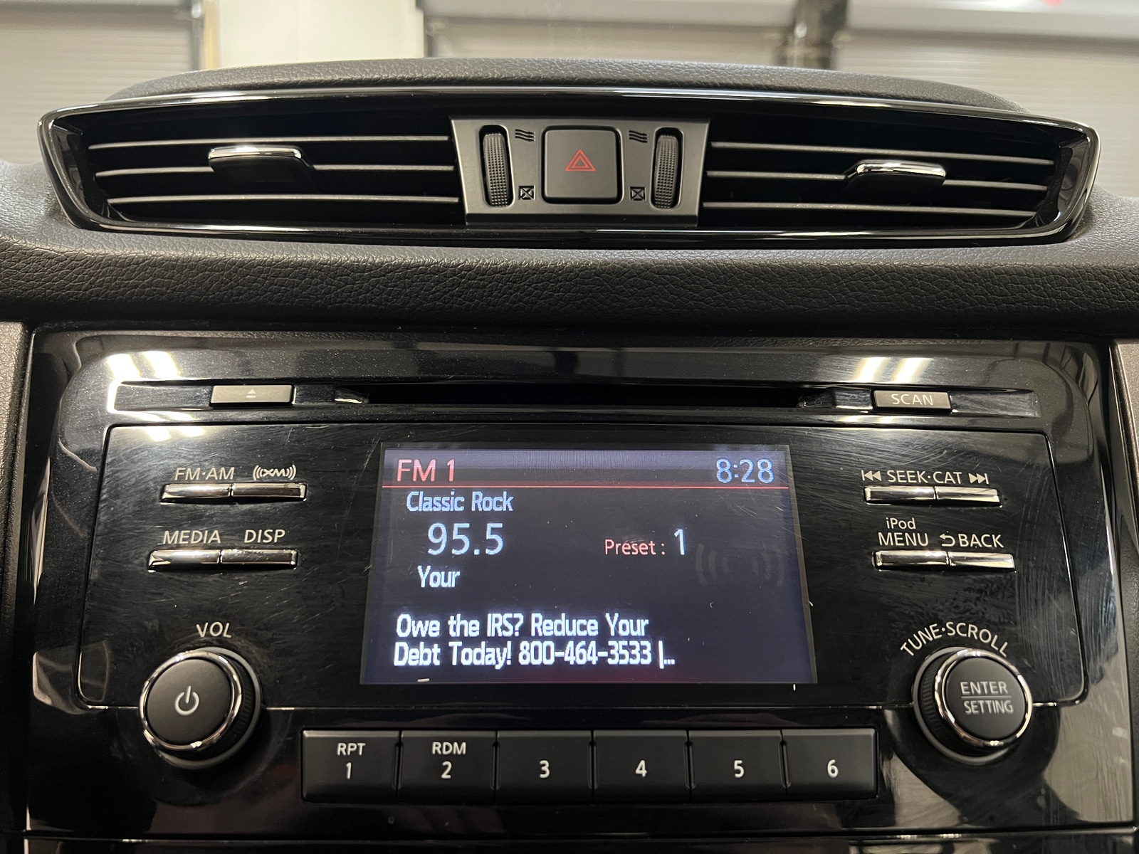 Thumbnail: 2018 Nissan Rogue Sport - 4
