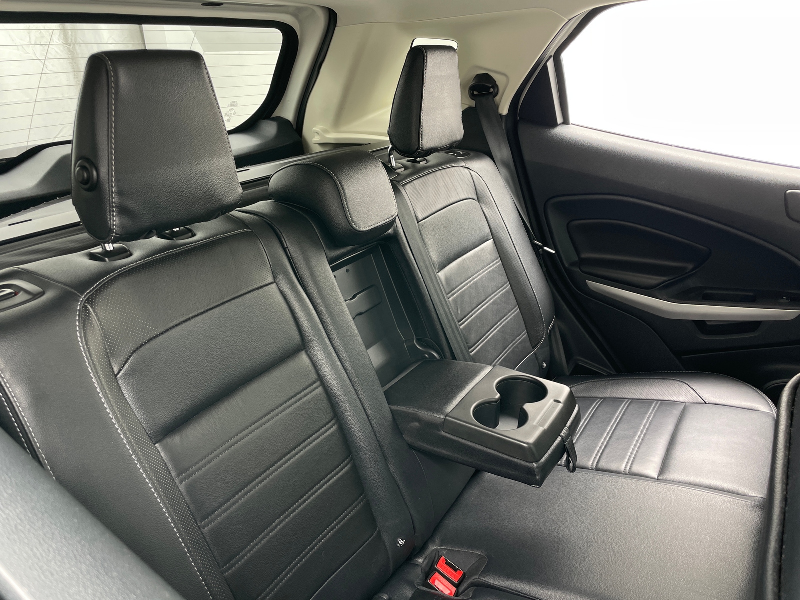 Thumbnail: 2018 Ford EcoSport - 5