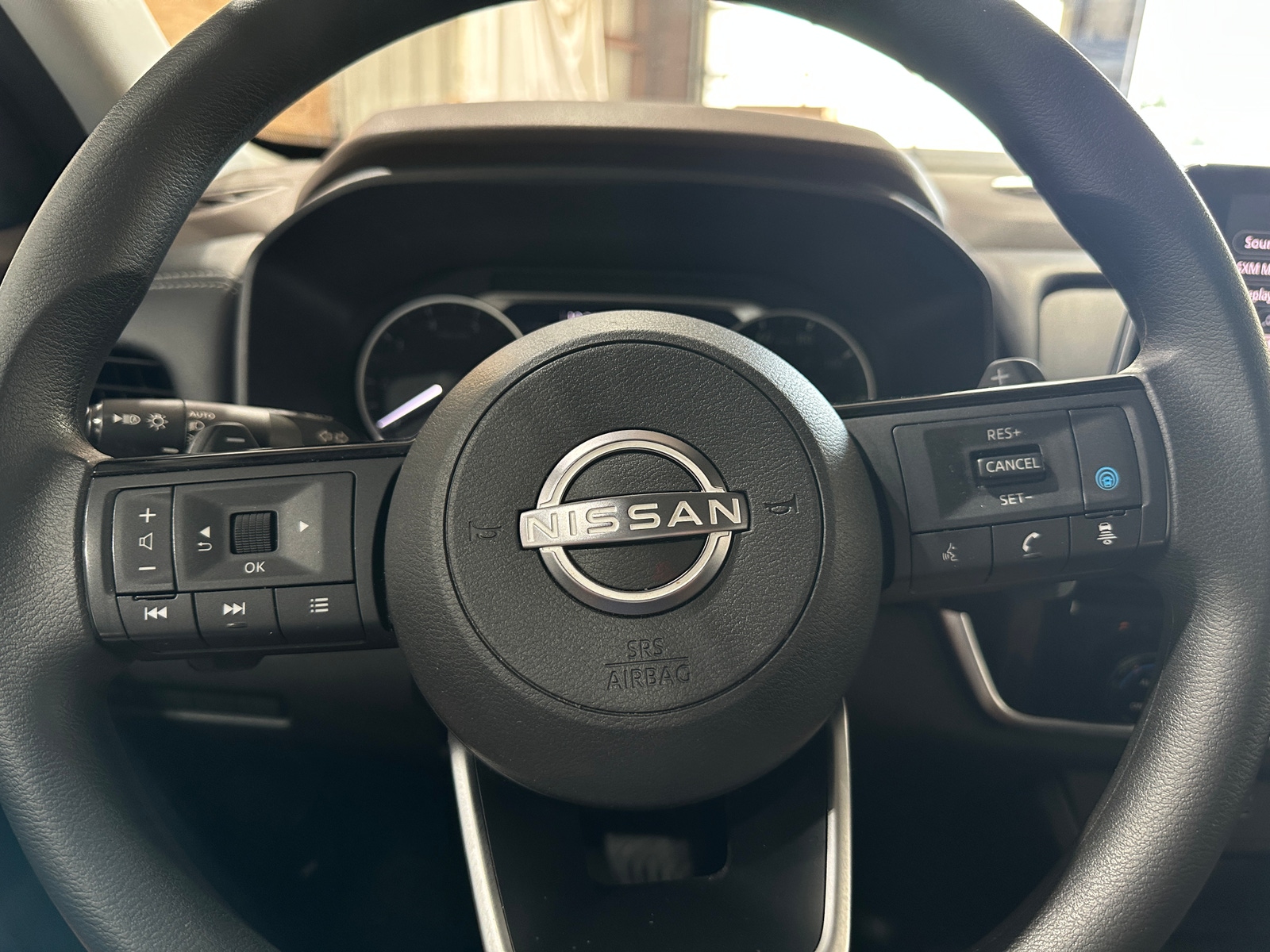 Thumbnail: 2022 Nissan Rogue - 5