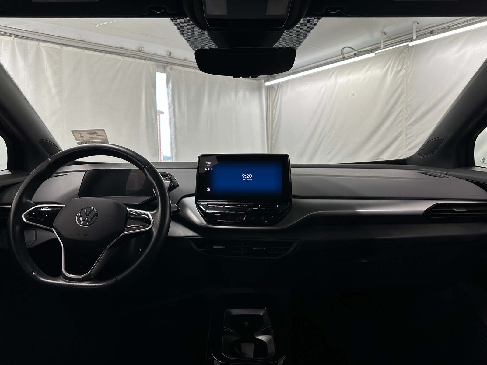 Thumbnail: 2021 Volkswagen ID.4 - 3