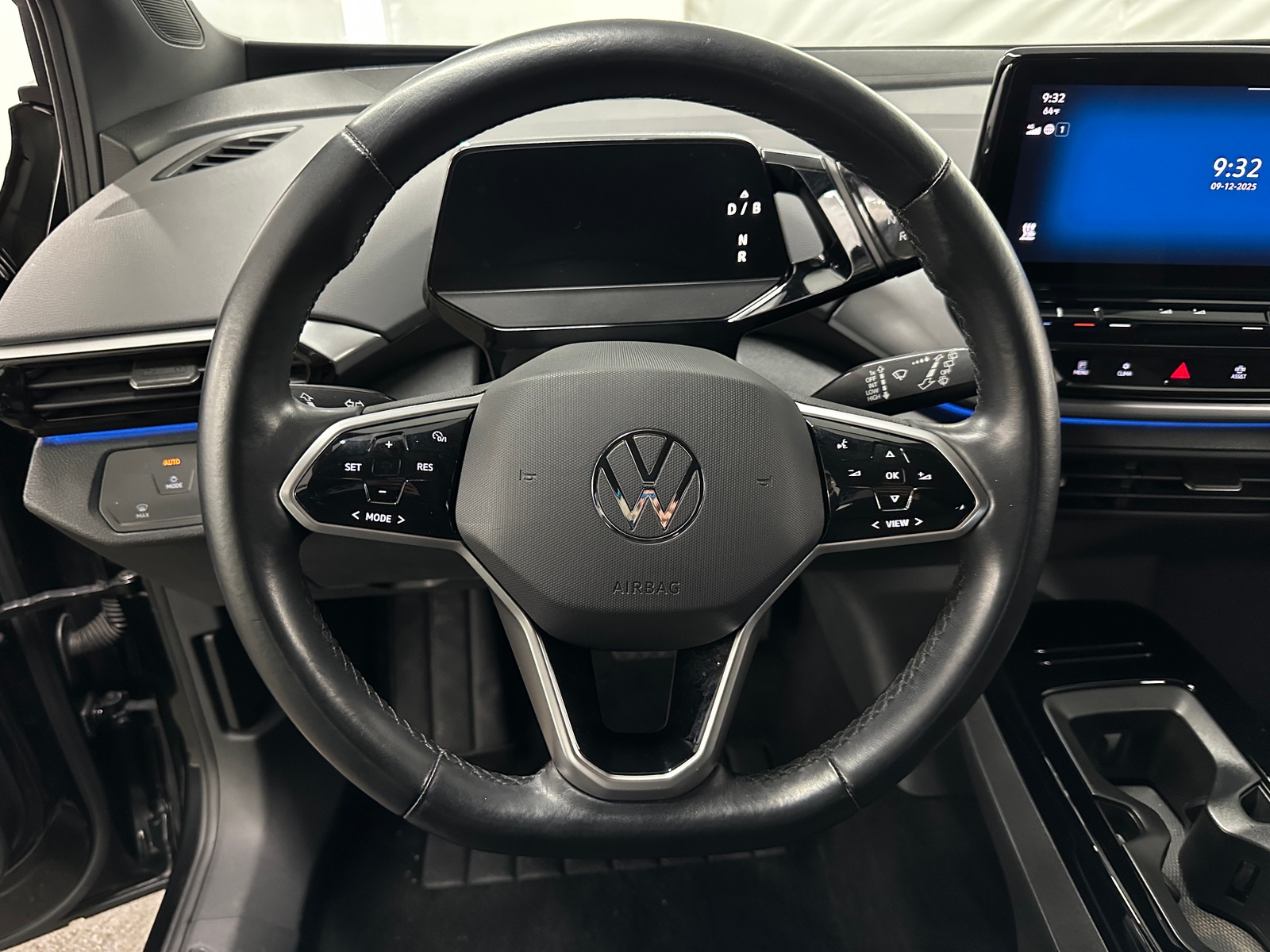 Thumbnail: 2021 Volkswagen ID.4 - 5