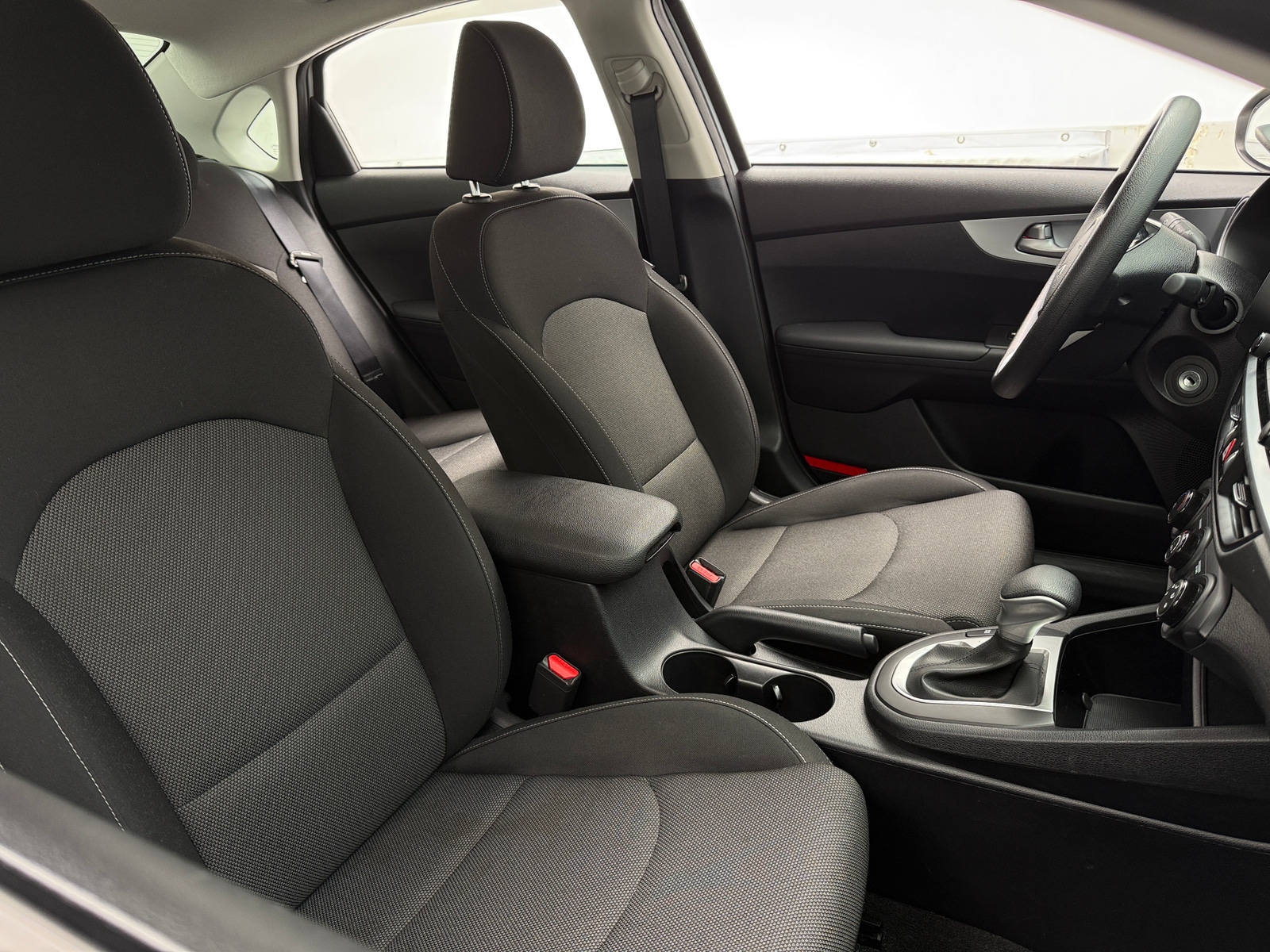 Thumbnail: 2024 Kia Forte - 2