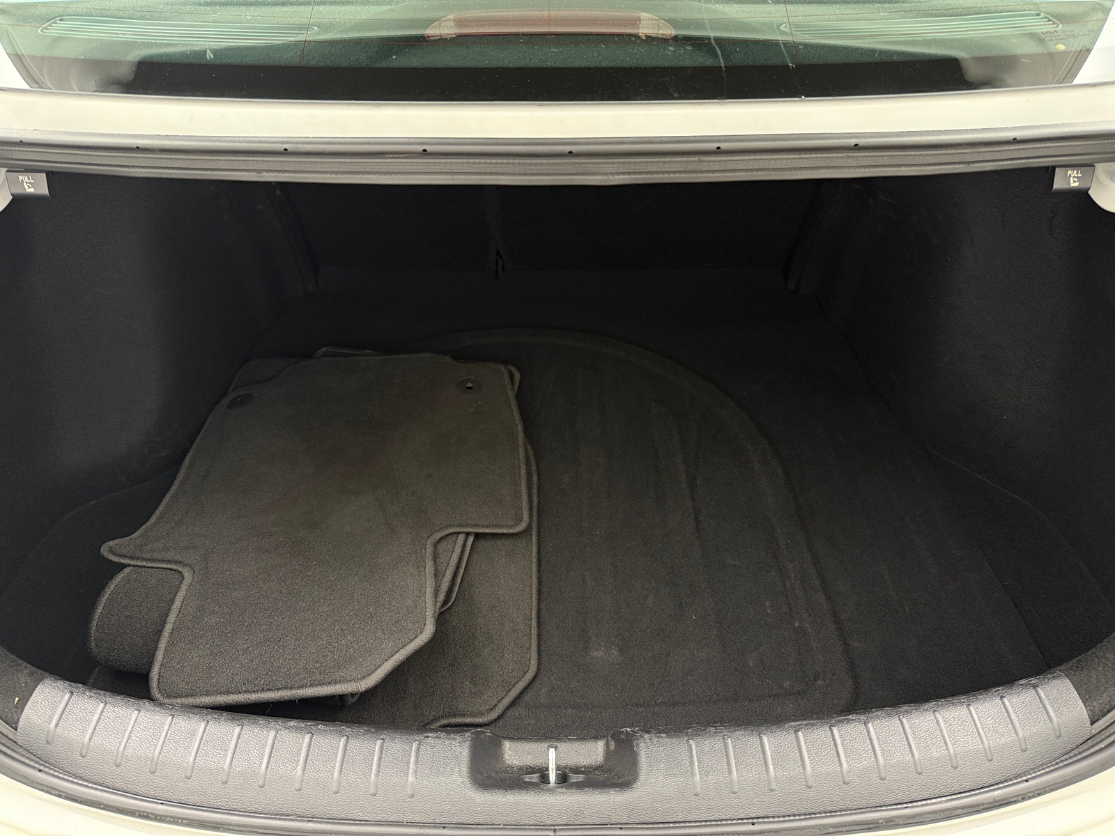 Thumbnail: 2024 Kia Forte - 7