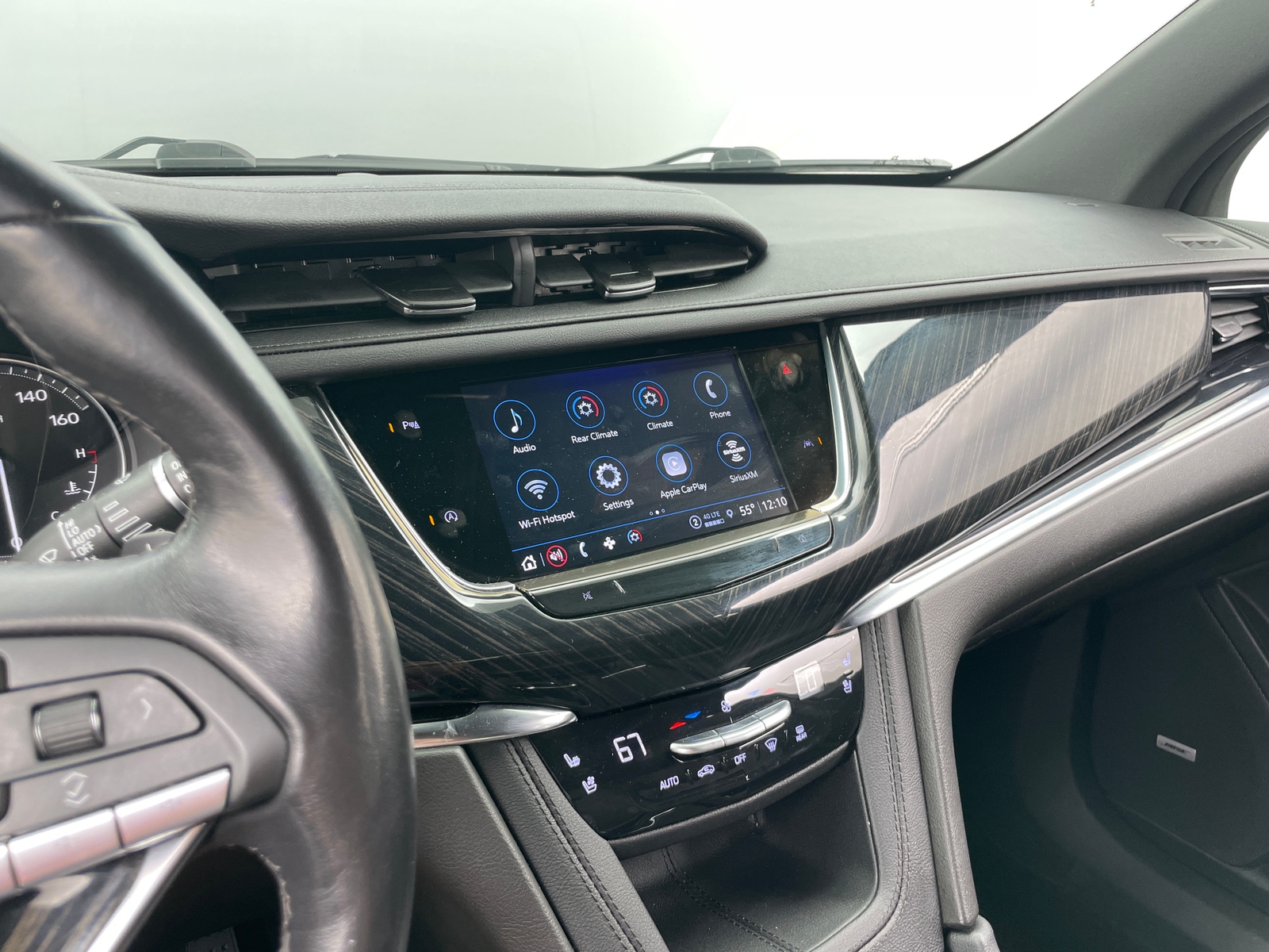 Thumbnail: 2022 Cadillac XT6 - 3