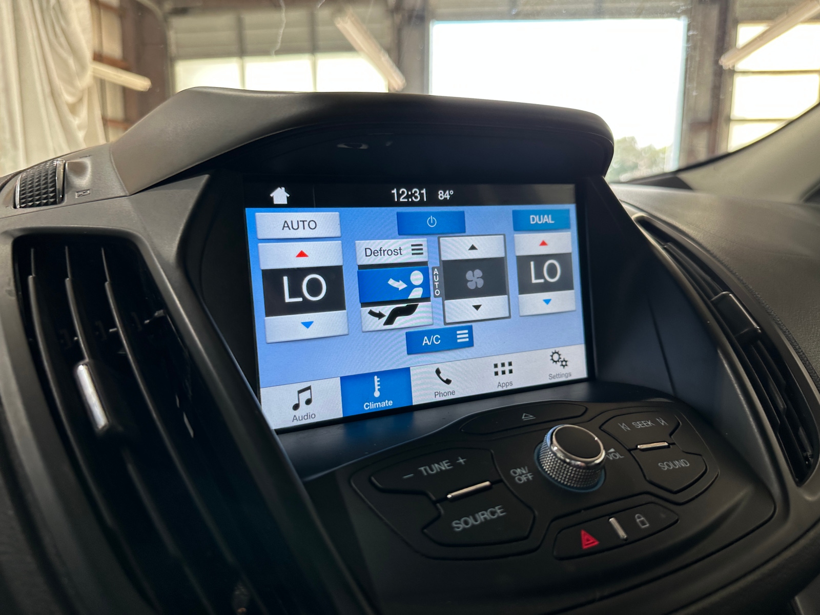 Thumbnail: 2016 Ford Escape - 4