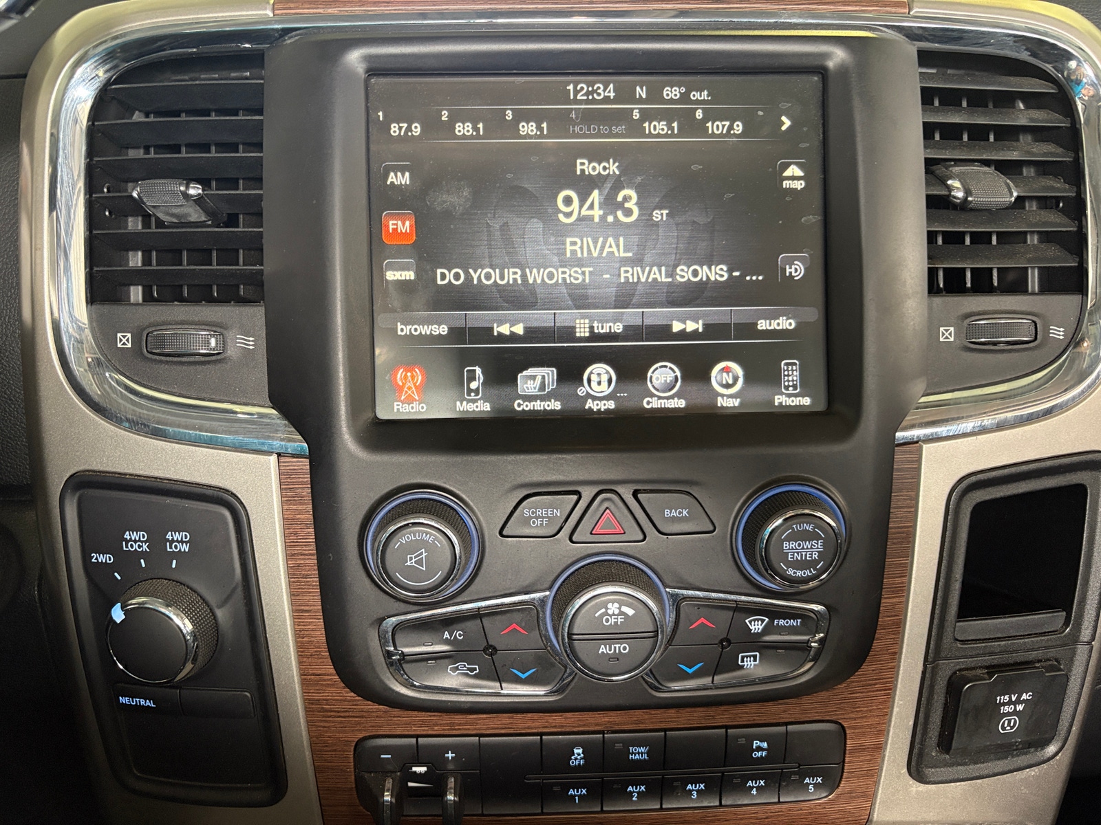 Thumbnail: 2014 RAM 3500 - 3