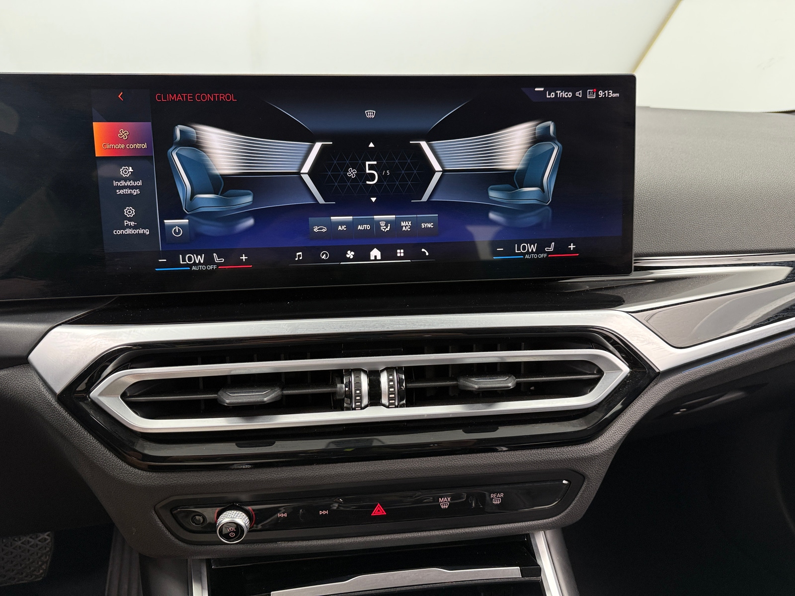 Thumbnail: 2024 BMW i4 - 3