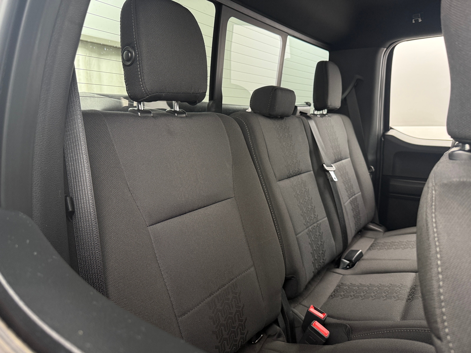 Thumbnail: 2019 Ford Econoline - 6