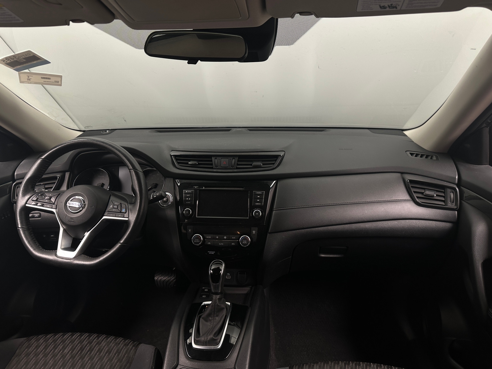 Thumbnail: 2019 Nissan Rogue - 3