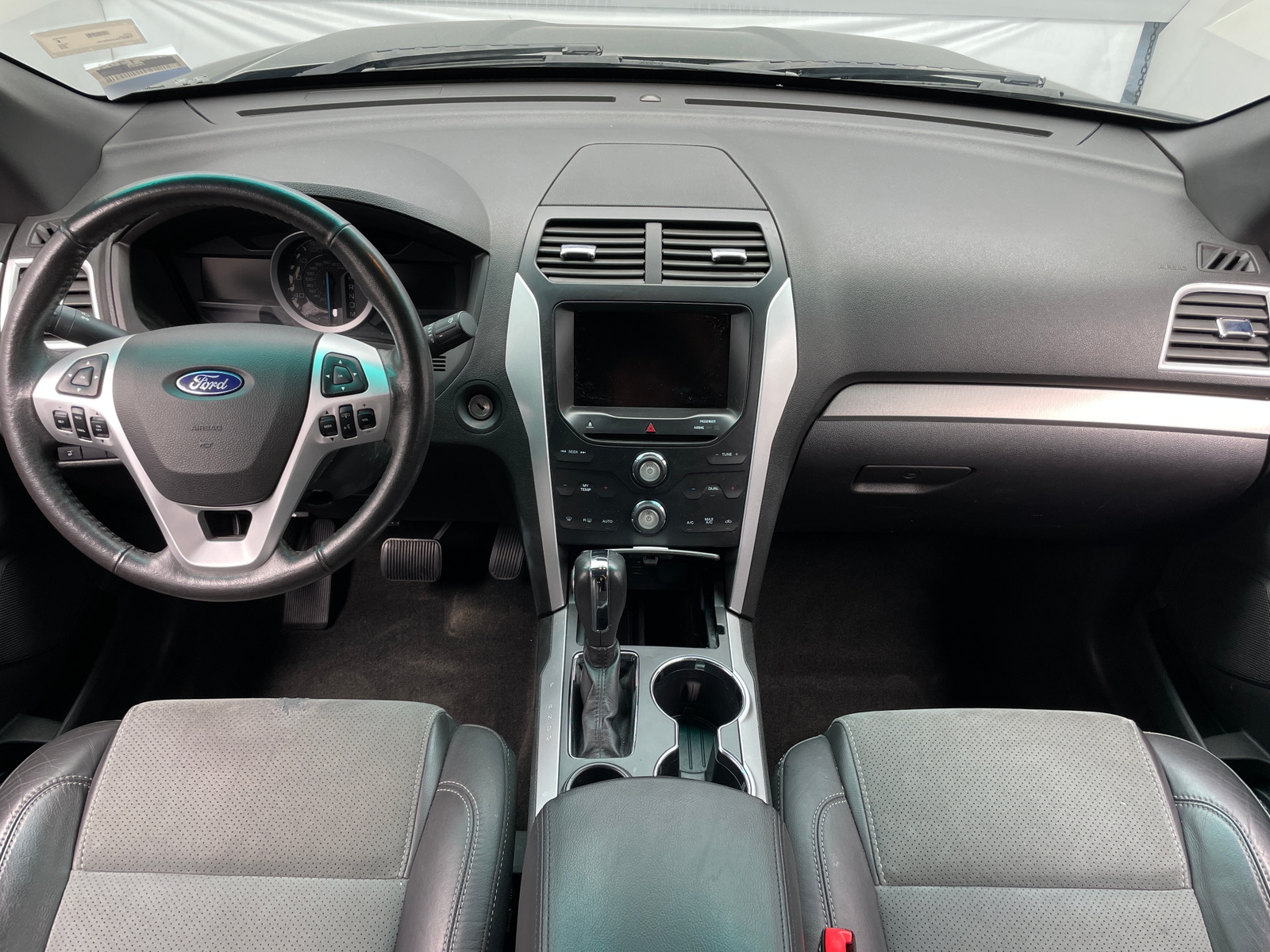 Thumbnail: 2015 Ford Explorer - 2