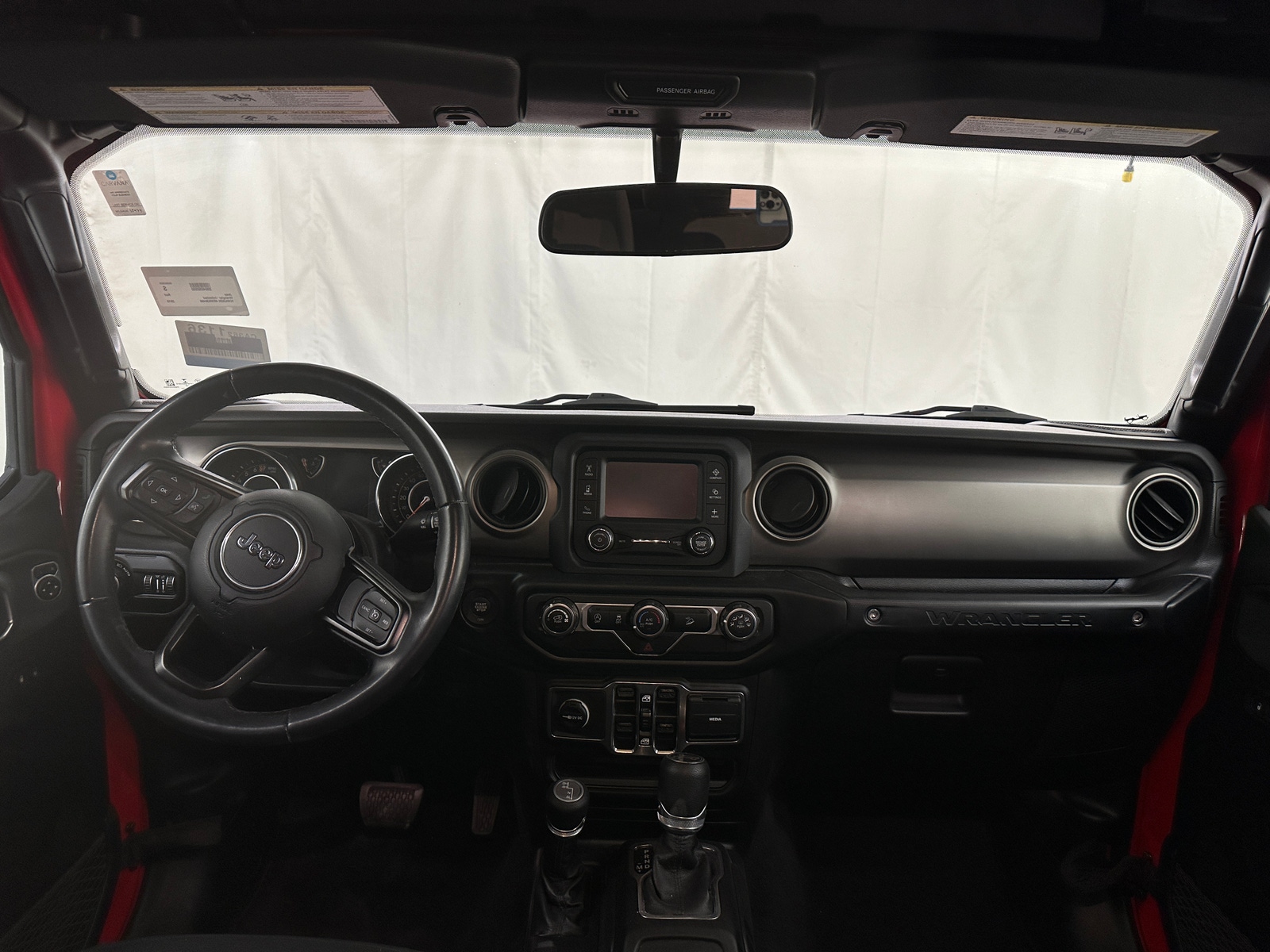 Thumbnail: 2019 Jeep Wrangler - 3