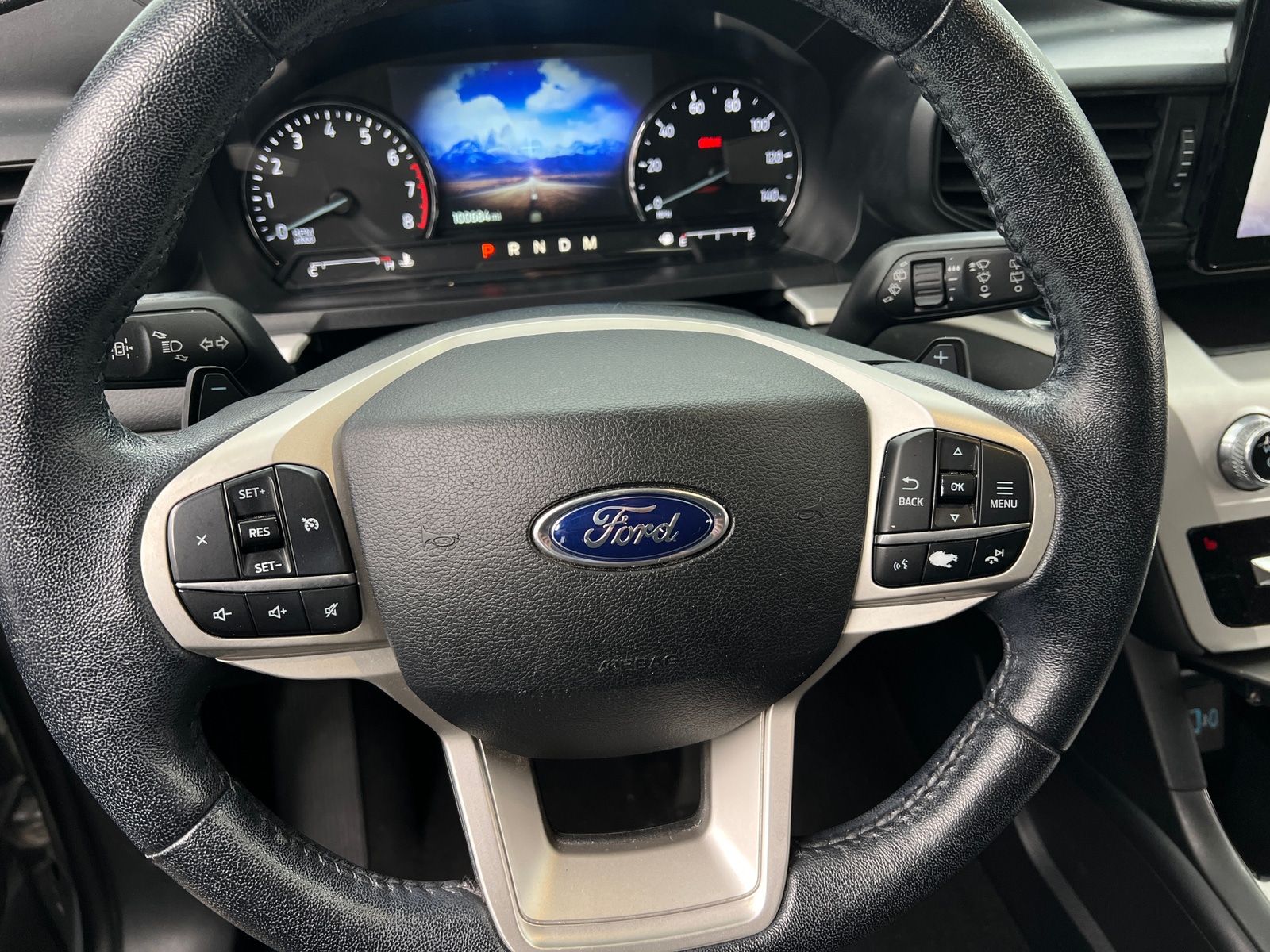 Thumbnail: 2021 Ford Explorer - 5