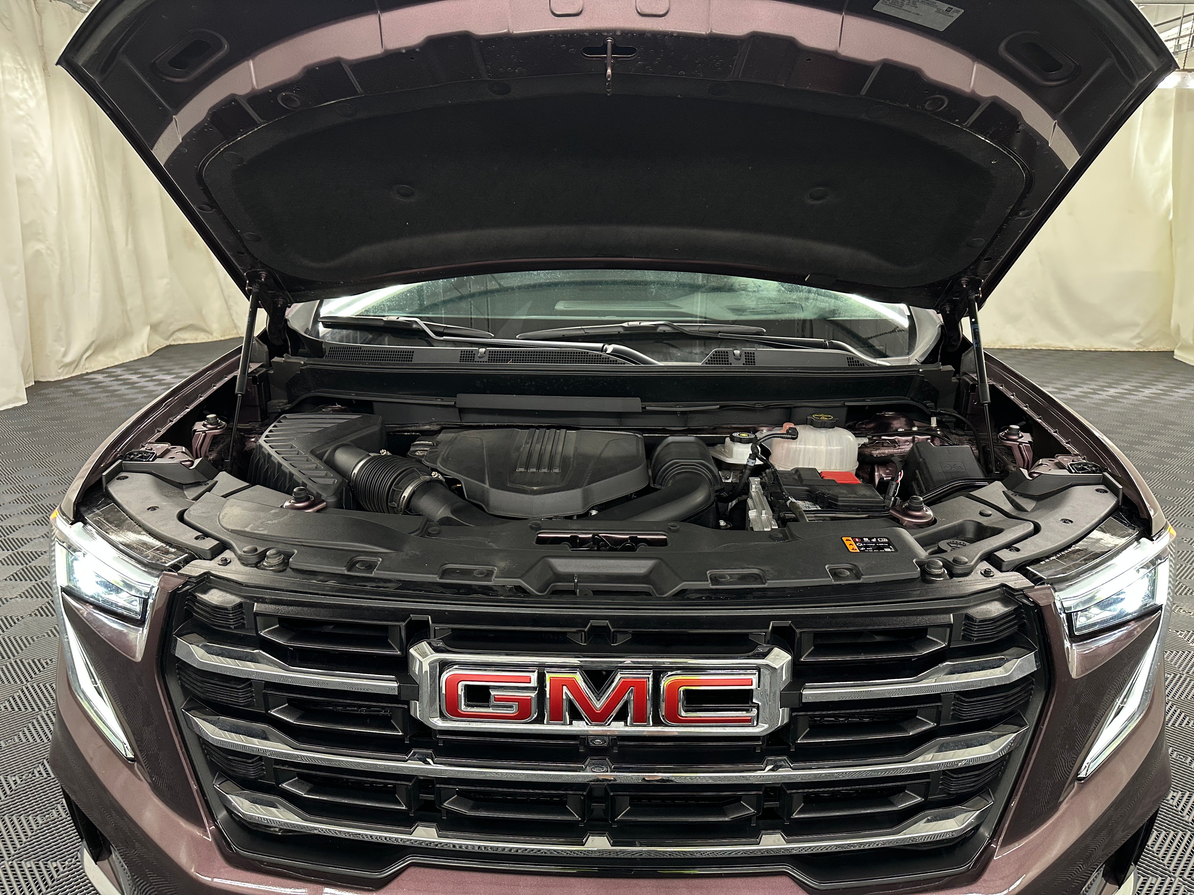 2025 GMC Acadia