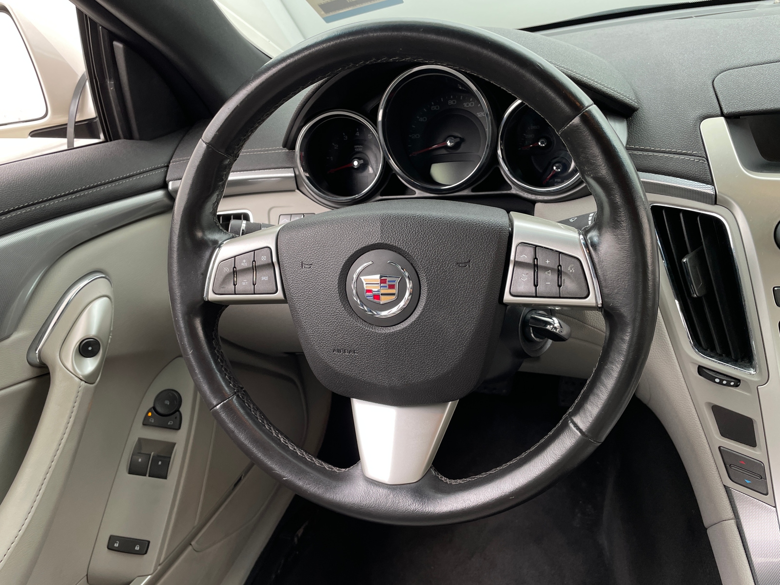 Thumbnail: 2014 Cadillac CTS - 3