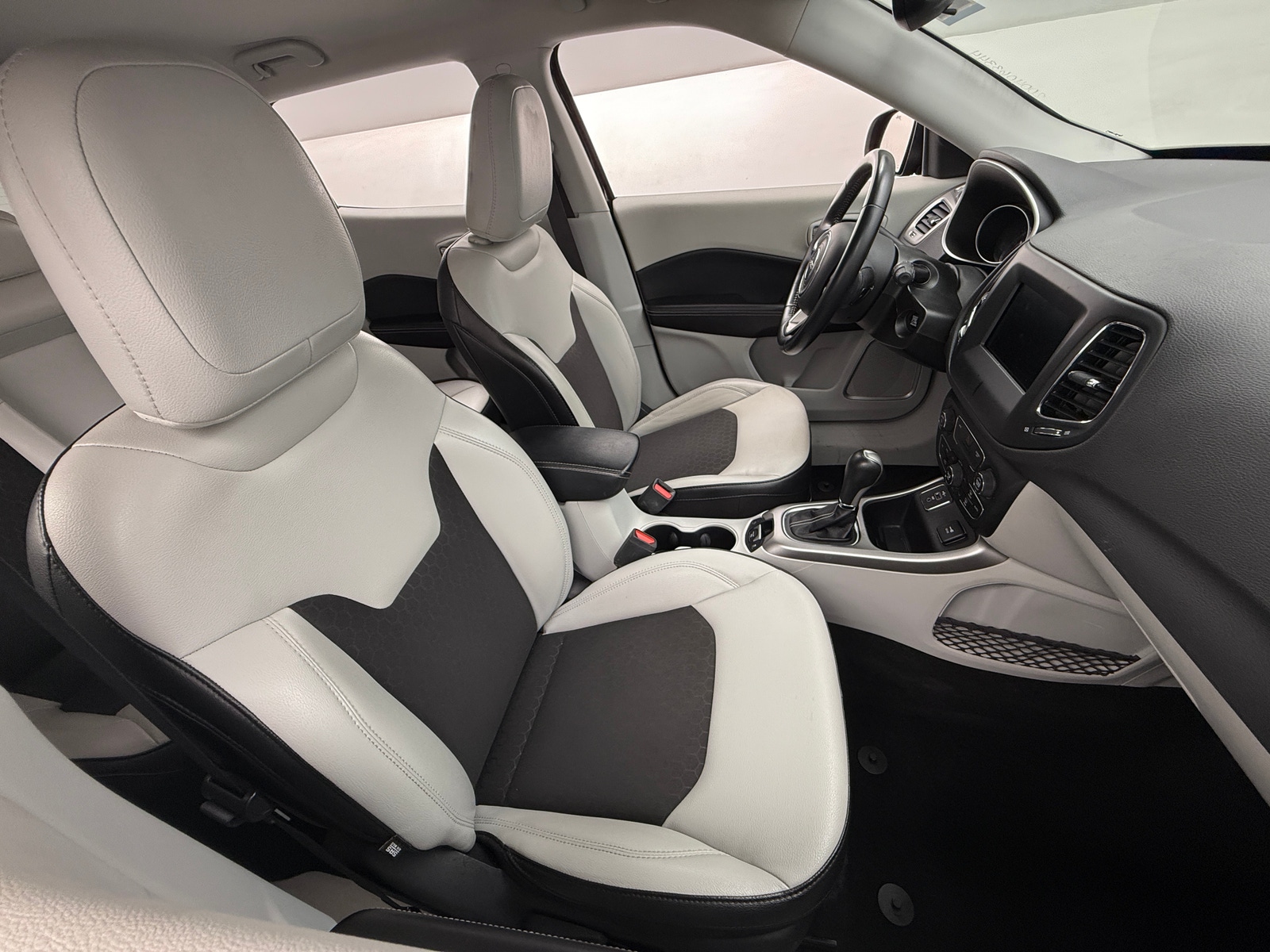 Thumbnail: 2020 Jeep Compass - 2