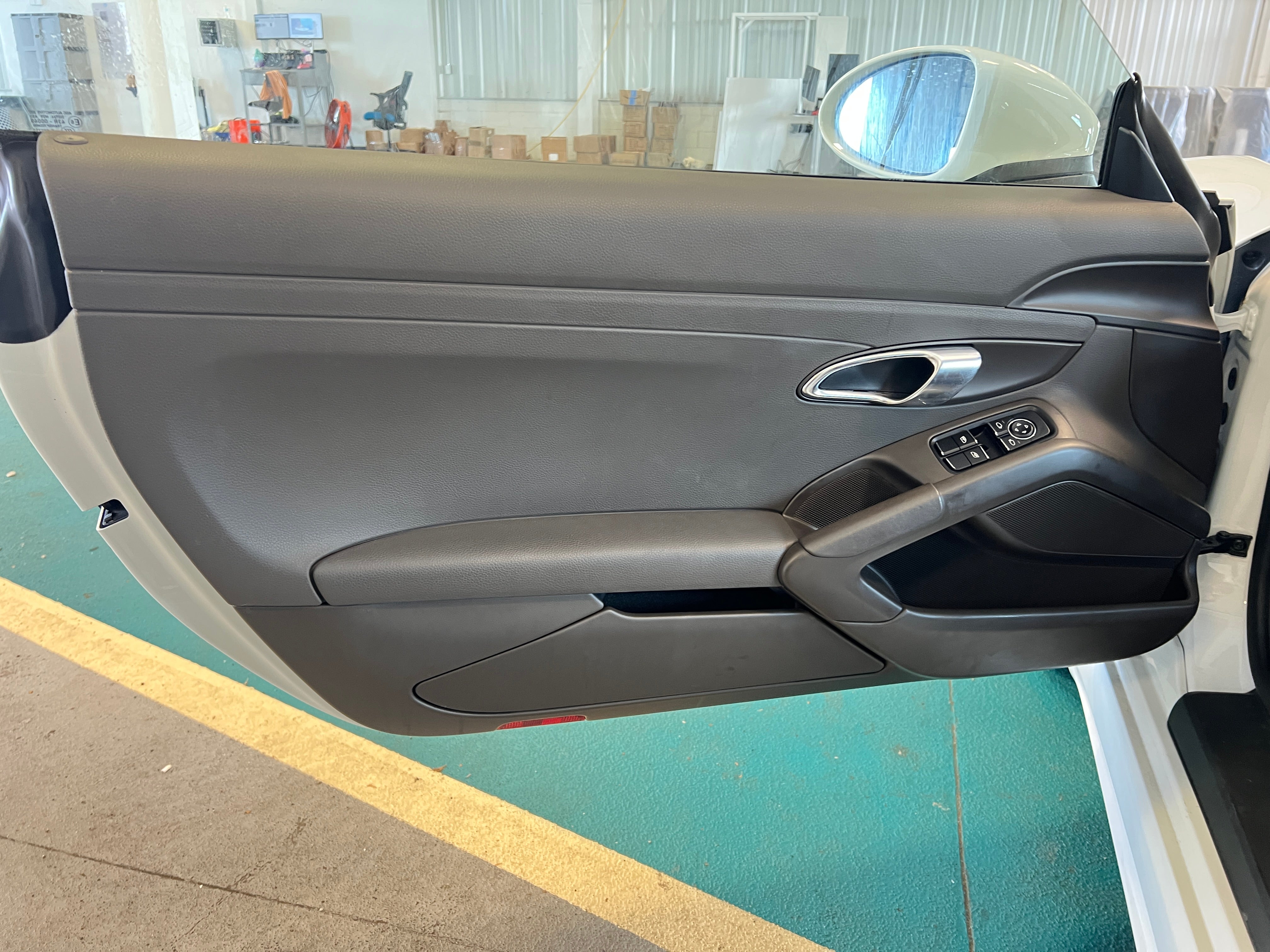 2018 Porsche 718