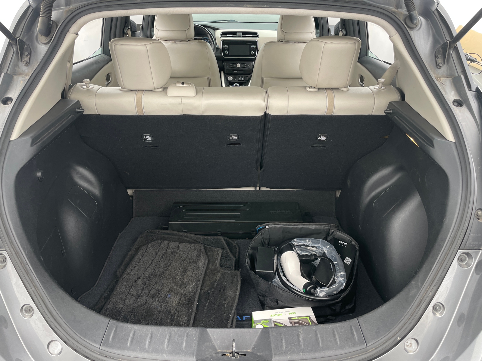 Thumbnail: 2018 Nissan Leaf - 6