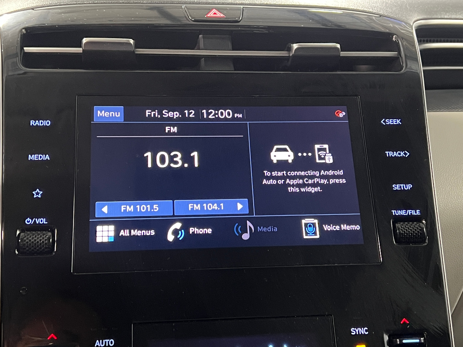 Thumbnail: 2024 Hyundai Tucson - 4