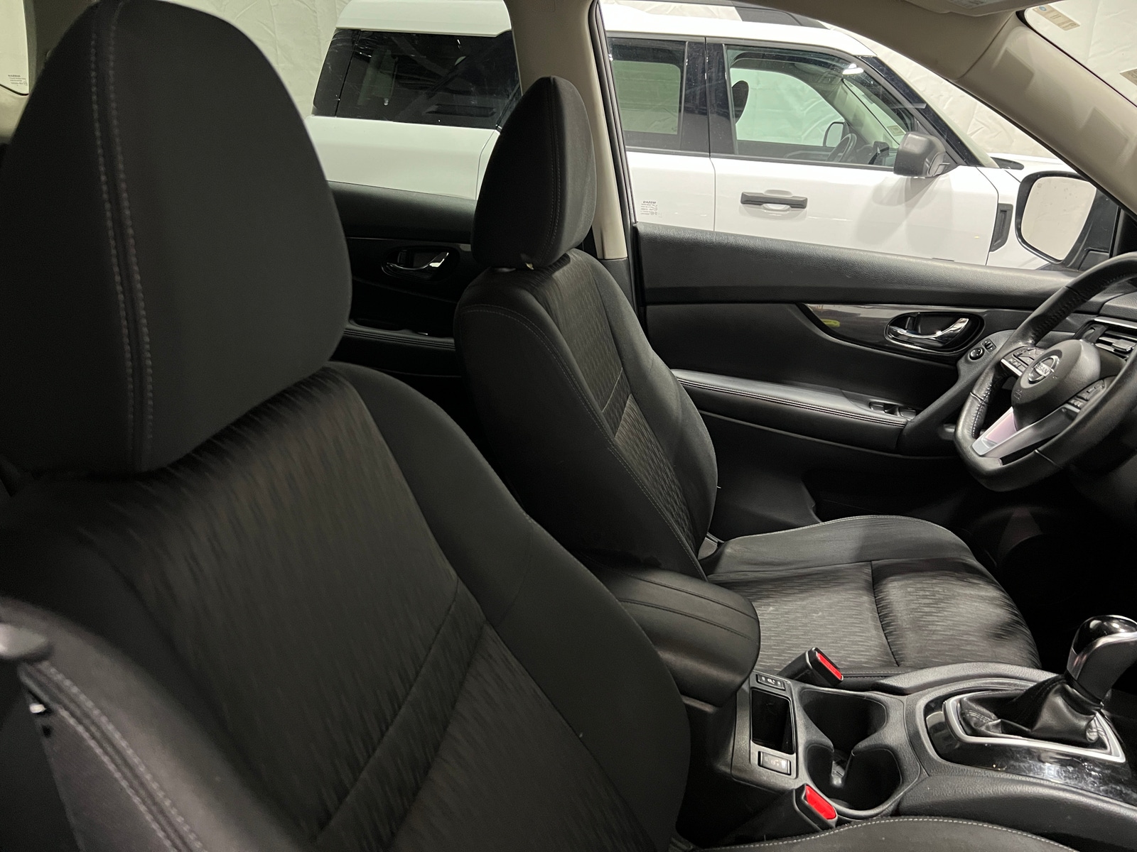 Thumbnail: 2019 Nissan Rogue - 2