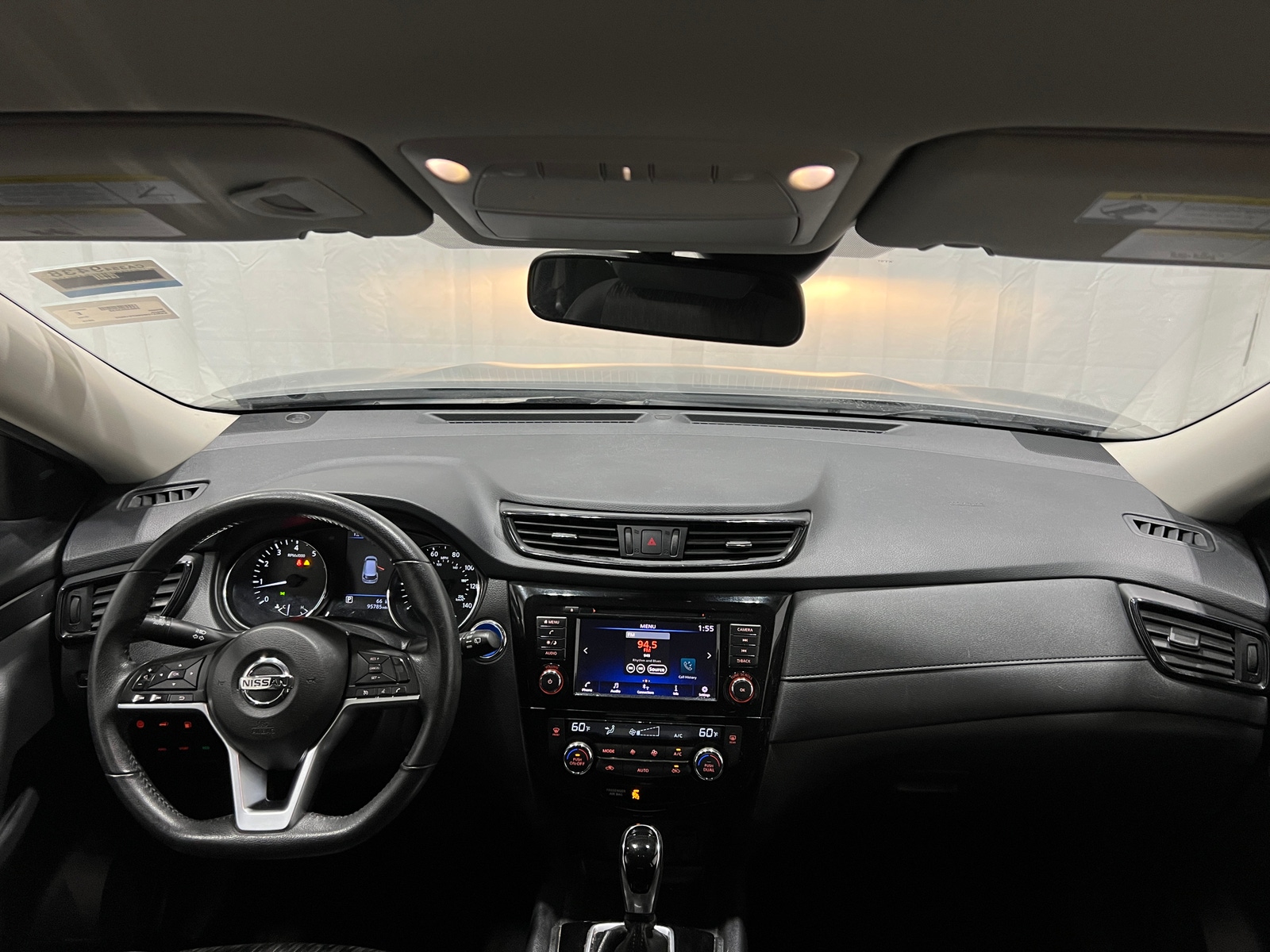 Thumbnail: 2019 Nissan Rogue - 3