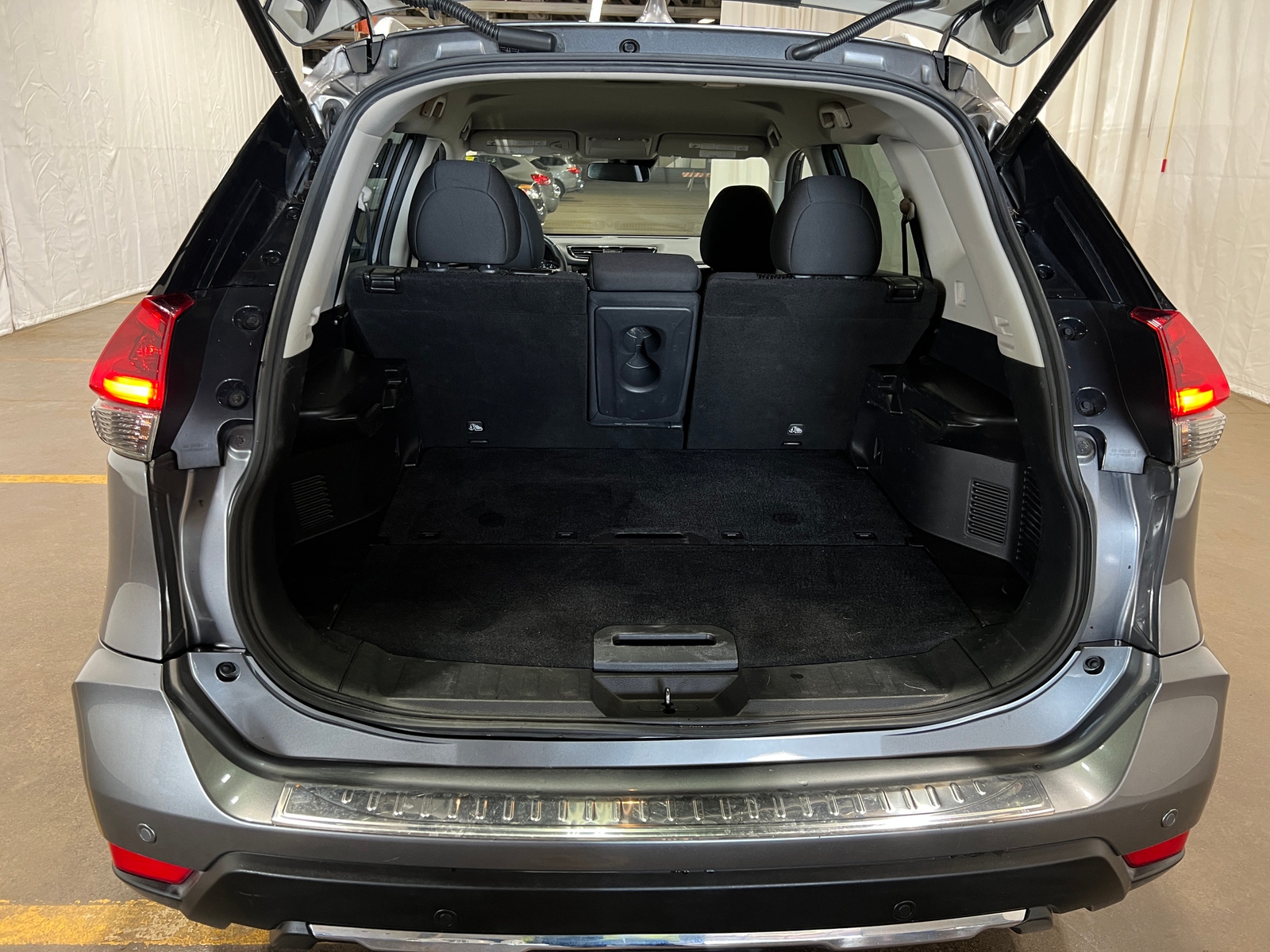 Thumbnail: 2019 Nissan Rogue - 7
