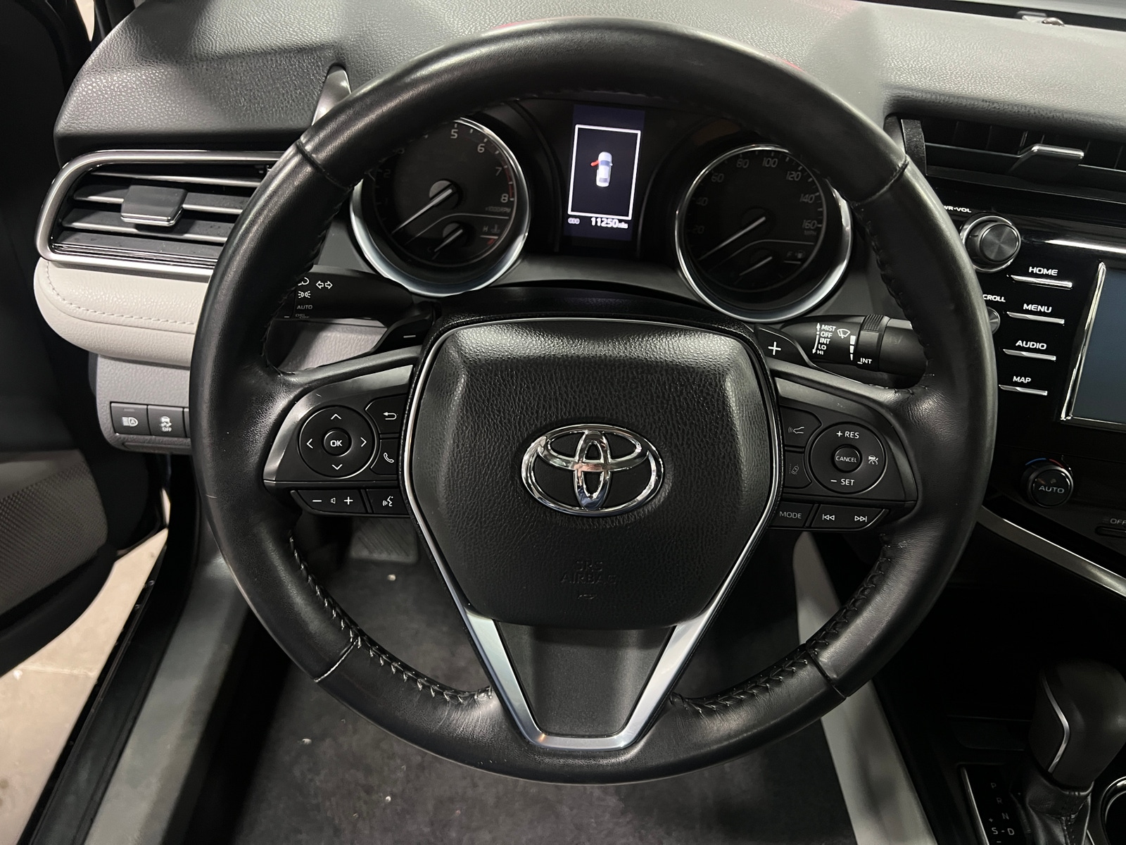 Thumbnail: 2019 Toyota Camry - 4