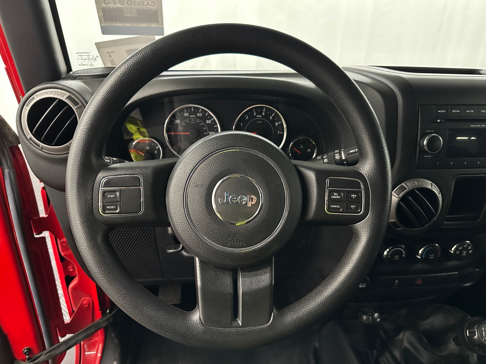 Thumbnail: 2015 Jeep Wrangler - 5