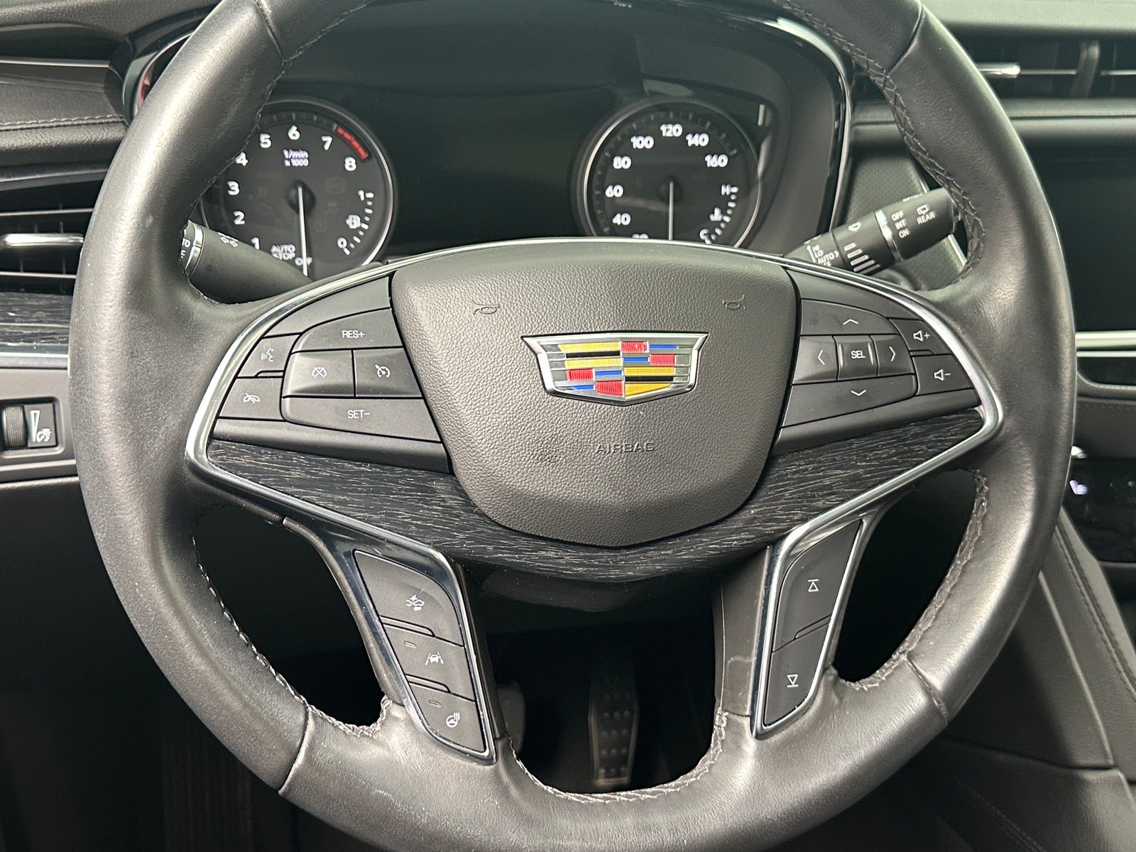 Thumbnail: 2020 Cadillac XT5 - 4