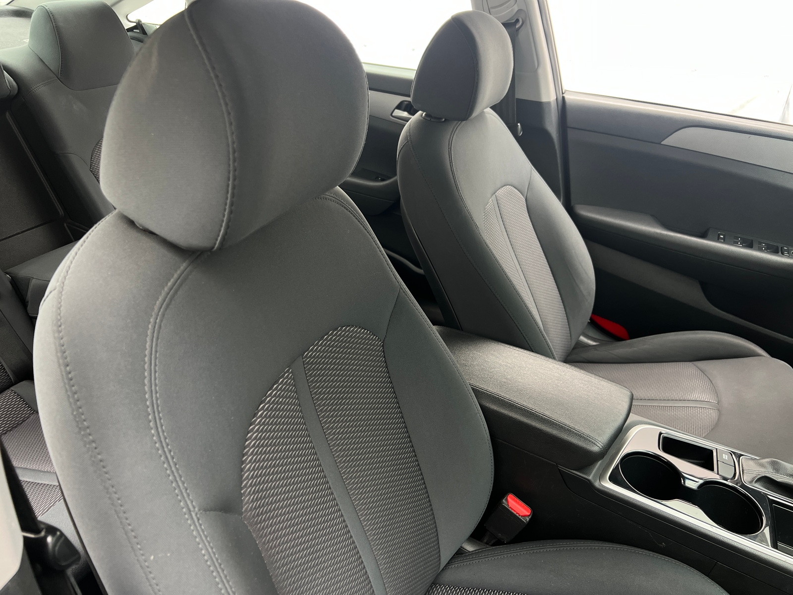 Thumbnail: 2019 Hyundai Sonata - 2