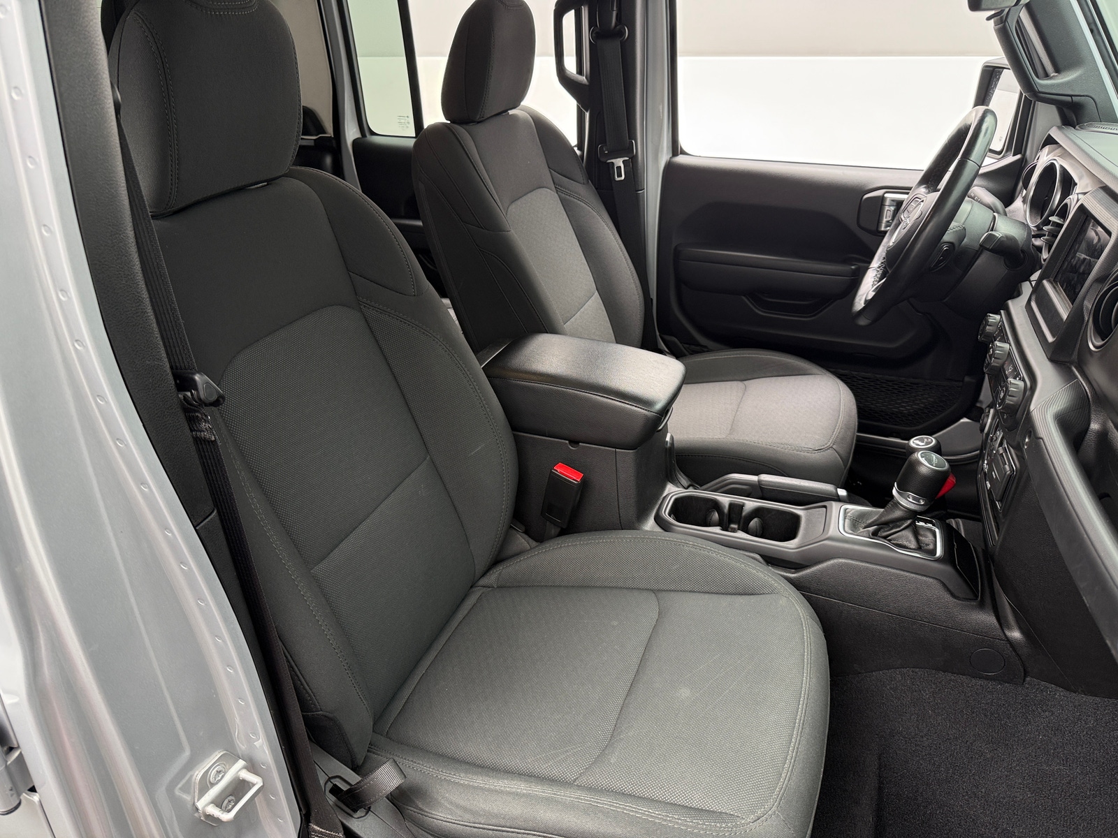 Thumbnail: 2022 Jeep Gladiator - 2