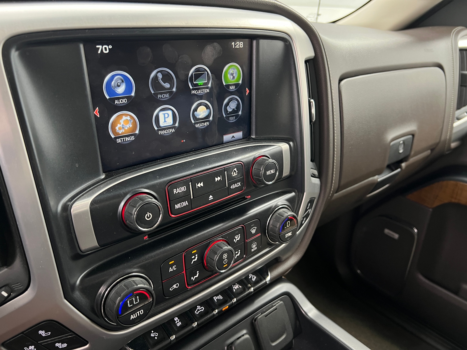 Thumbnail: 2016 GMC Sierra 1500 - 3