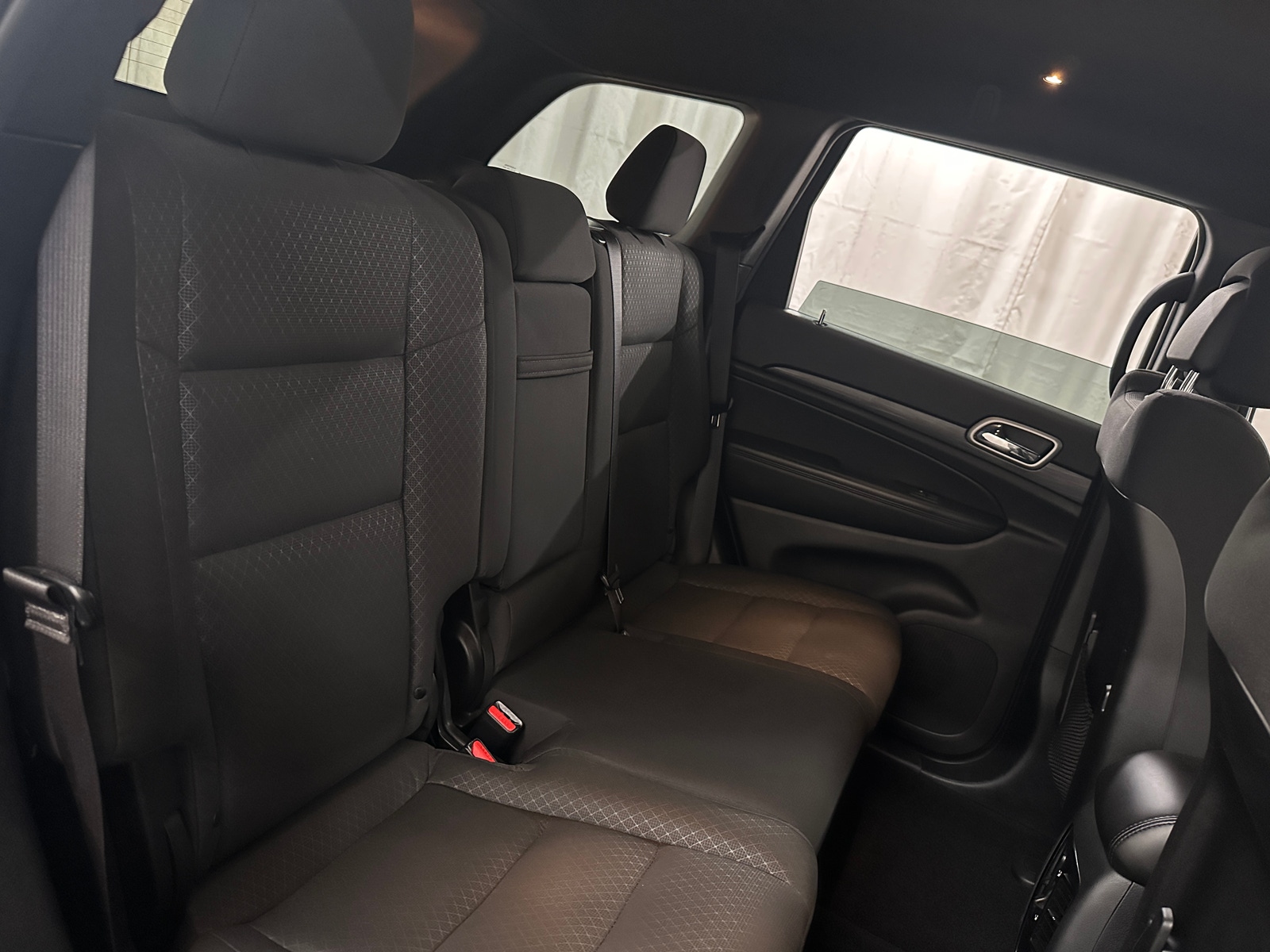 Thumbnail: 2019 Jeep Grand Cherokee - 6