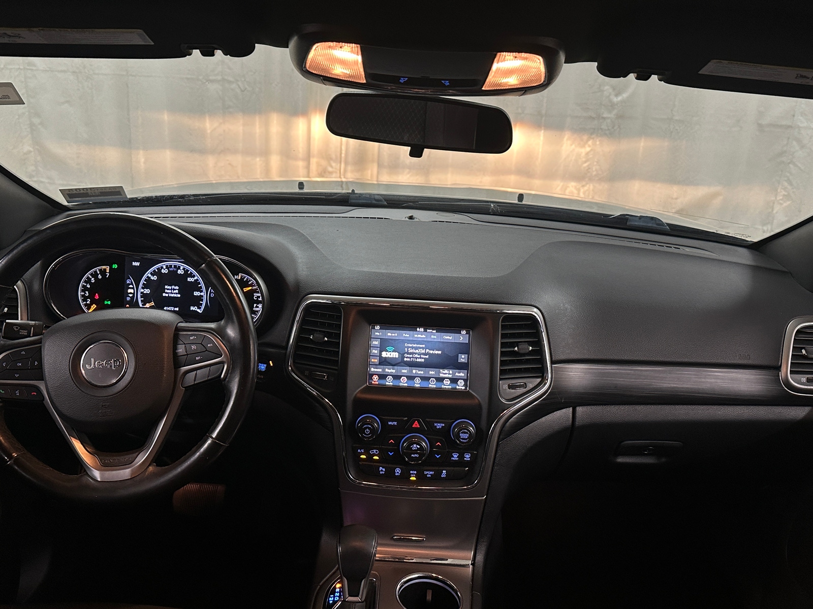 Thumbnail: 2019 Jeep Grand Cherokee - 3