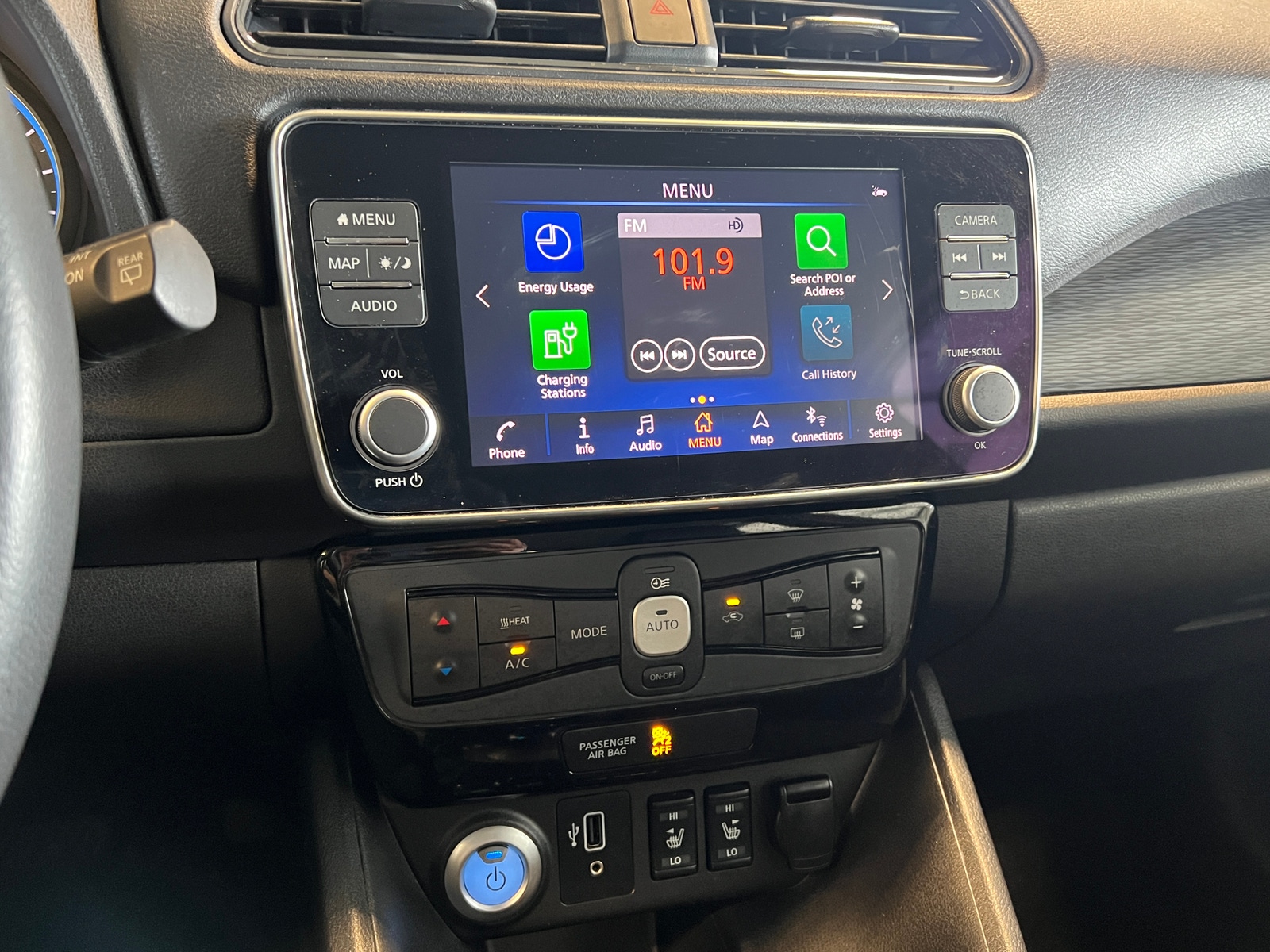 Thumbnail: 2019 Nissan Leaf - 3