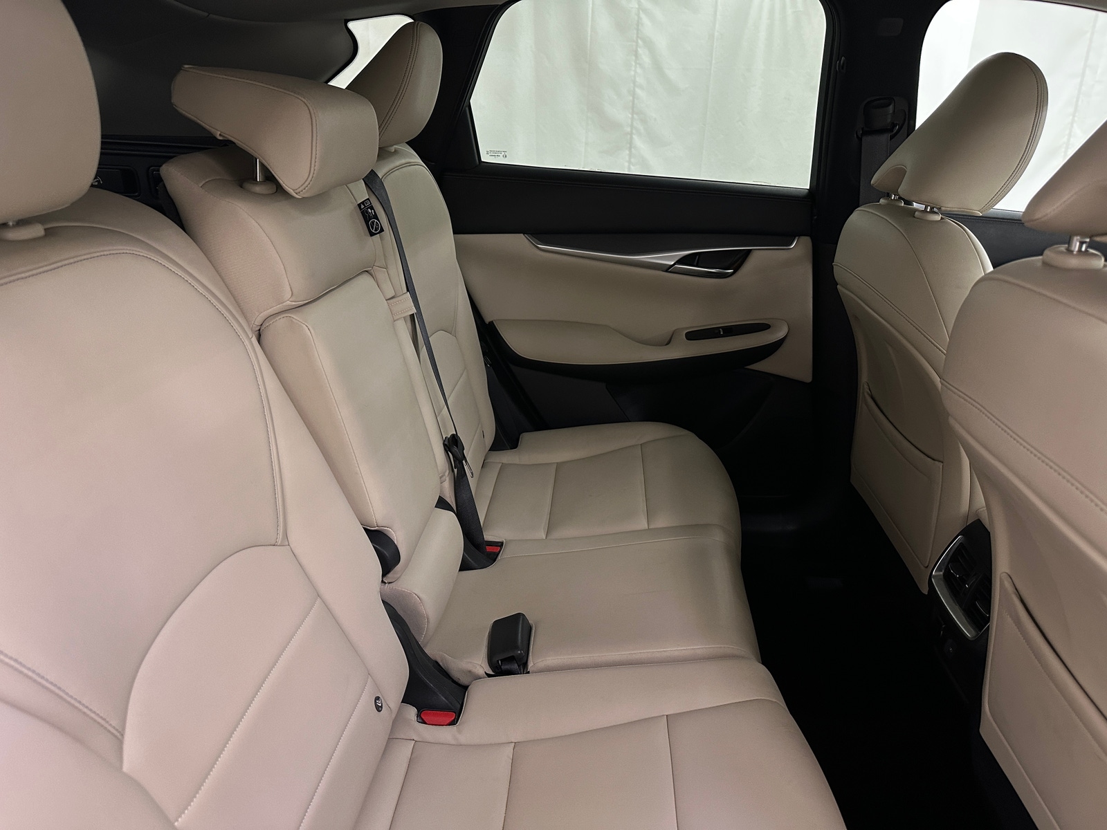 Thumbnail: 2019 INFINITI QX50 - 5
