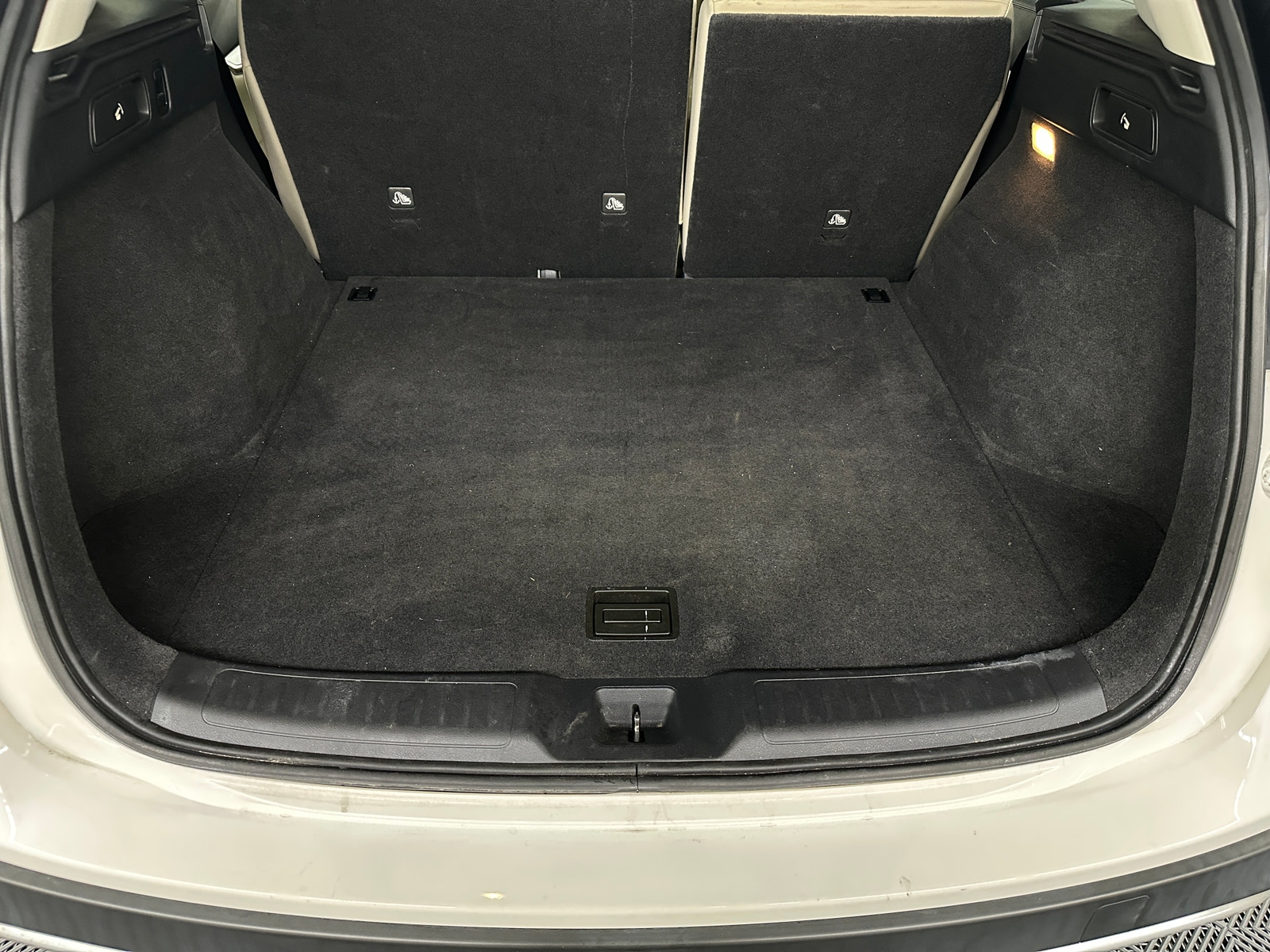 Thumbnail: 2019 INFINITI QX50 - 6