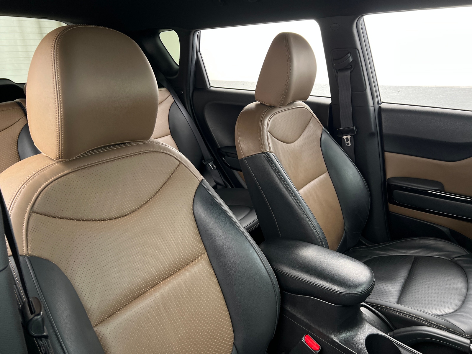 Thumbnail: 2016 Kia Soul - 2