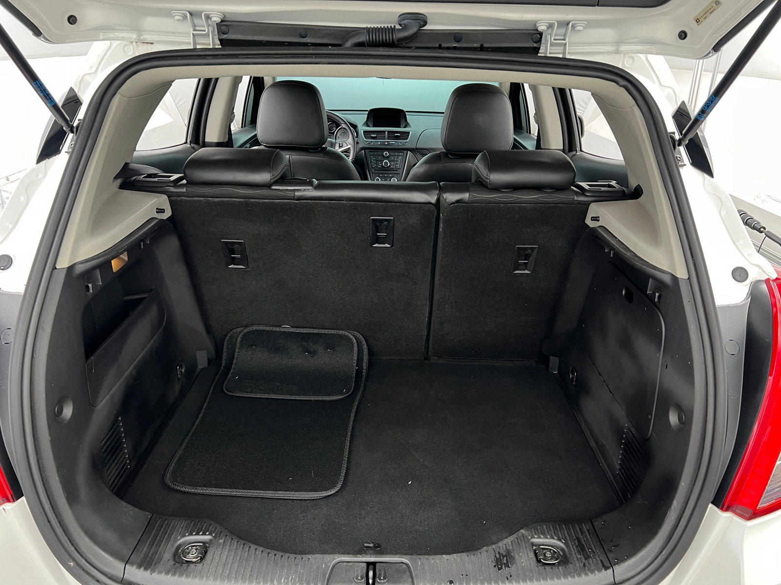 Thumbnail: 2015 Buick Encore - 7