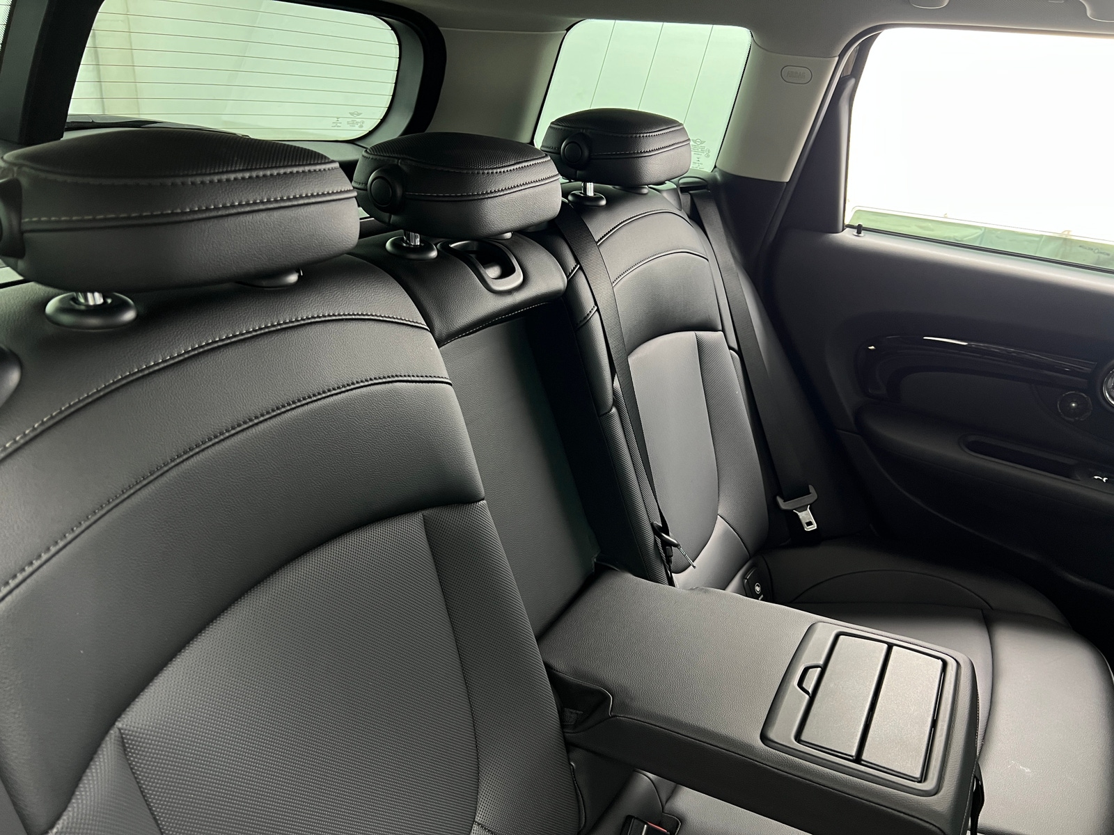 Thumbnail: 2019 MINI Cooper Clubman - 5