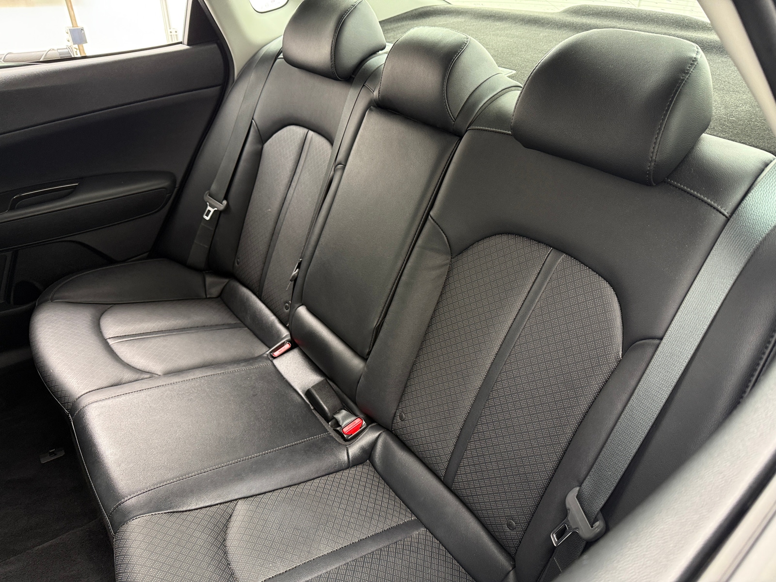 Thumbnail: 2019 Kia Optima - 5