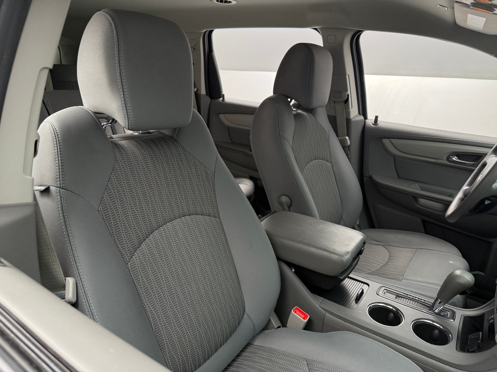Thumbnail: 2017 Chevrolet Traverse - 2