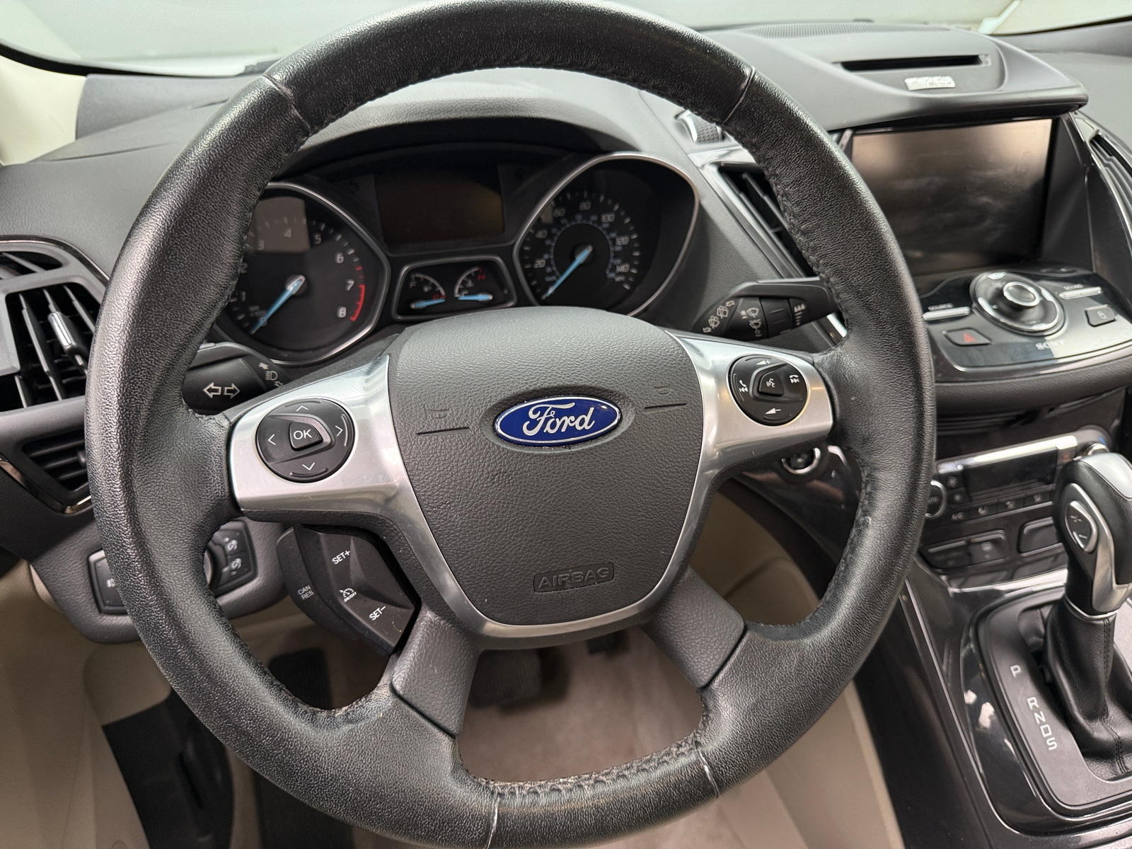 Thumbnail: 2015 Ford Escape - 4