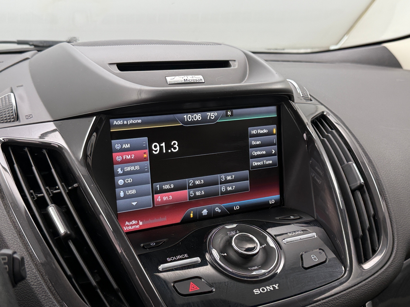 Thumbnail: 2015 Ford Escape - 3