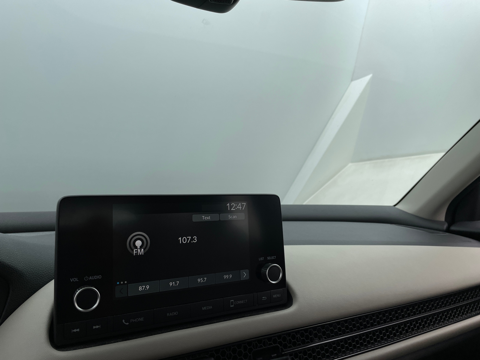 Thumbnail: 2023 Honda HR-V - 4