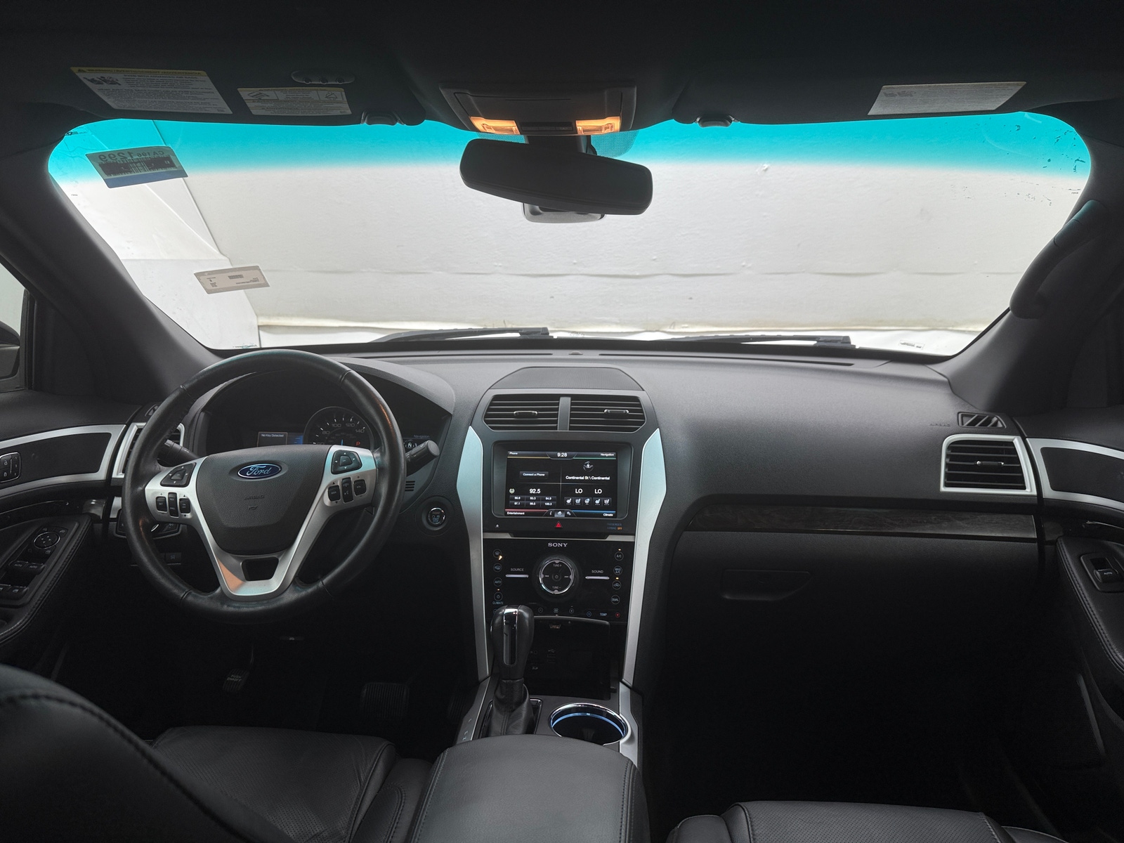 Thumbnail: 2015 Ford Explorer - 2