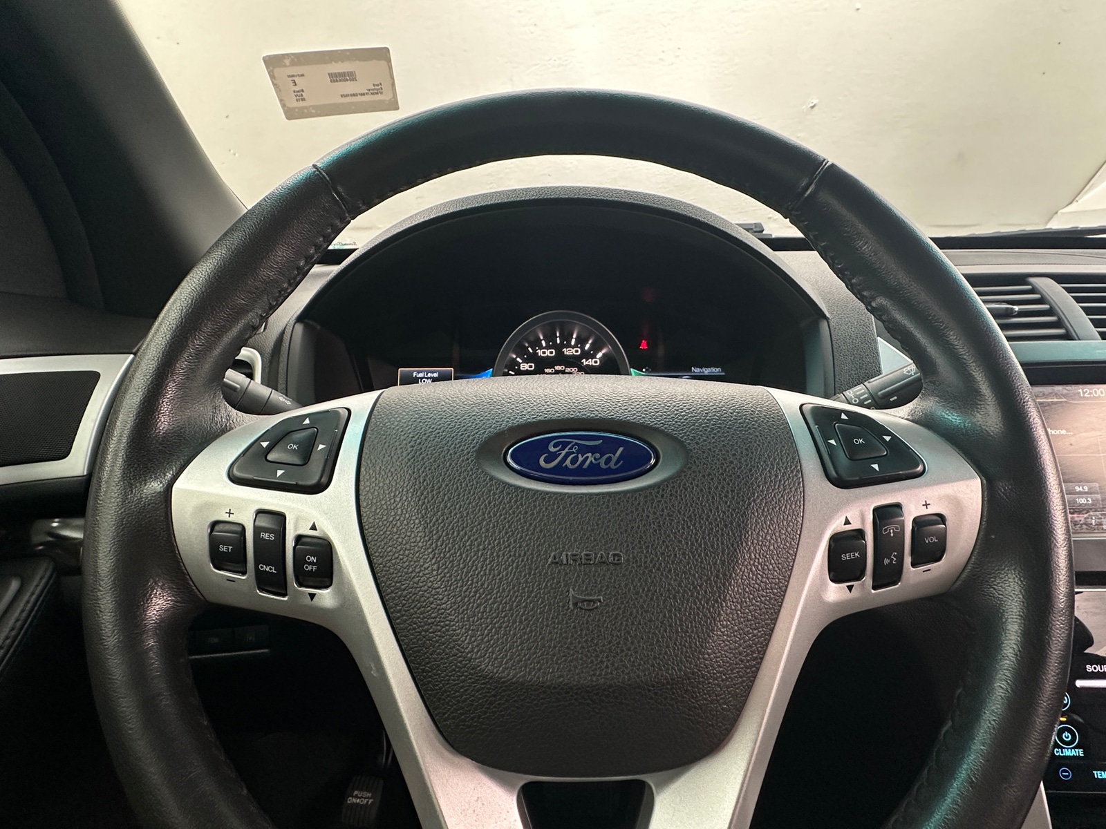 Thumbnail: 2015 Ford Explorer - 4