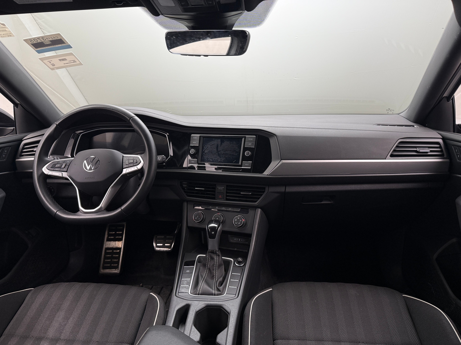 Thumbnail: 2023 Volkswagen Jetta - 3