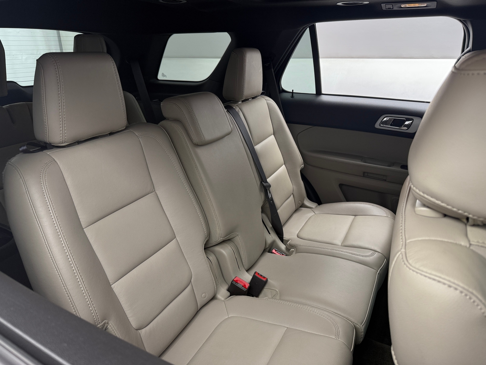 Thumbnail: 2014 Ford Explorer - 6