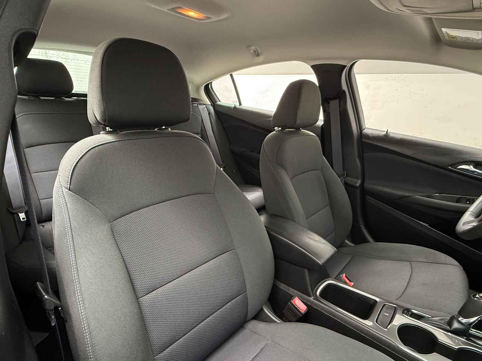 Thumbnail: 2017 Chevrolet Cruze - 2