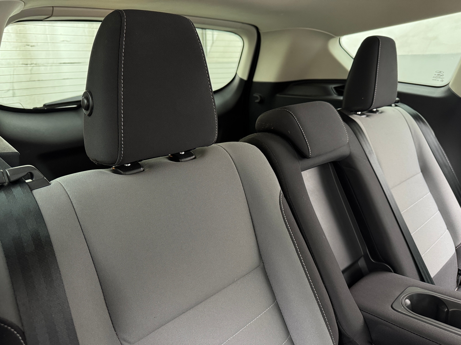 Thumbnail: 2016 Ford Escape - 6